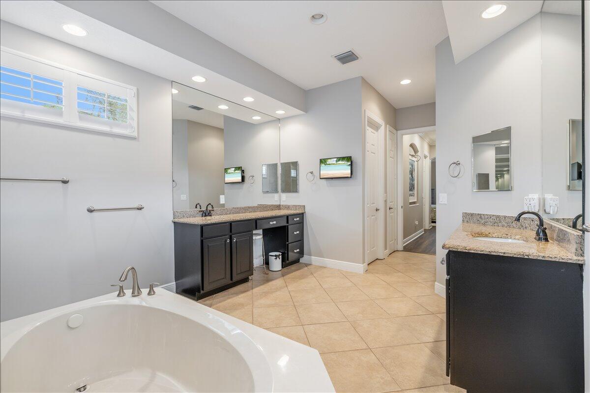 STONEY BROOK FARM - Residential