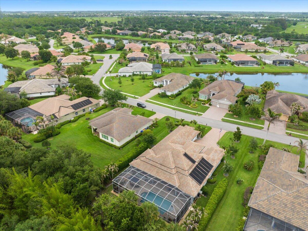 STONEY BROOK FARM - Residential
