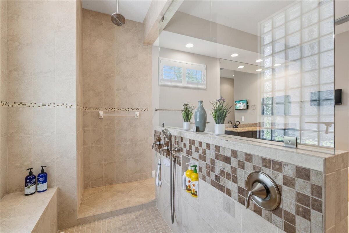 STONEY BROOK FARM - Residential
