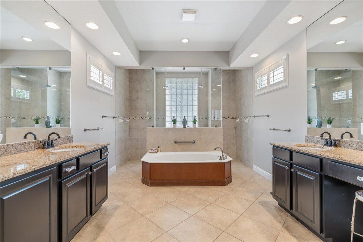 STONEY BROOK FARM - Residential