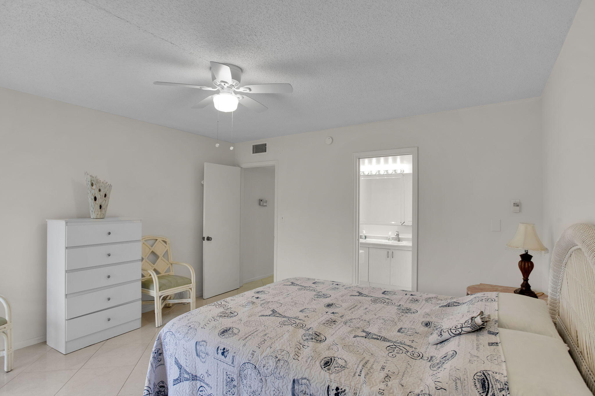 MARTINIQUE VILLAGE II B CONDO - Residential