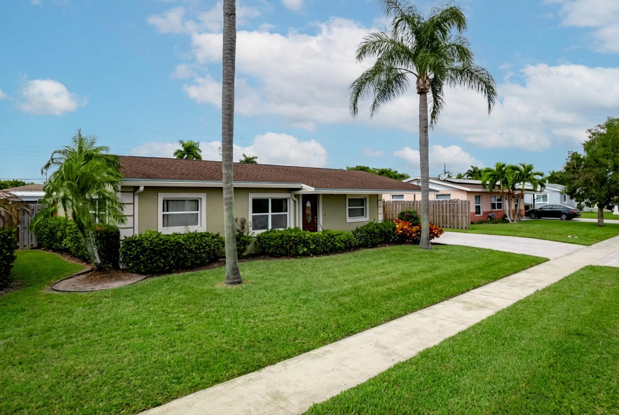 PALM SPRINGS VILLAGE 4 - Residential