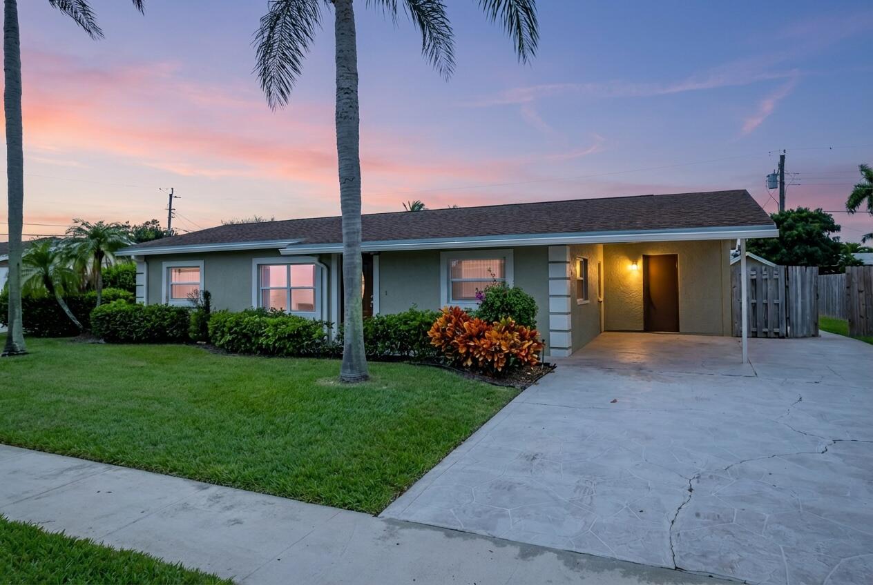 PALM SPRINGS VILLAGE 4 - Residential