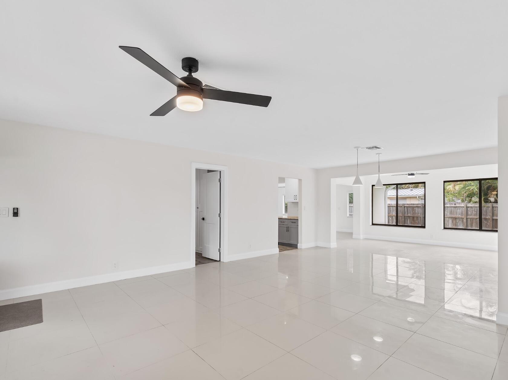 FLORESTA ESTATES 2ND SEC - Residential