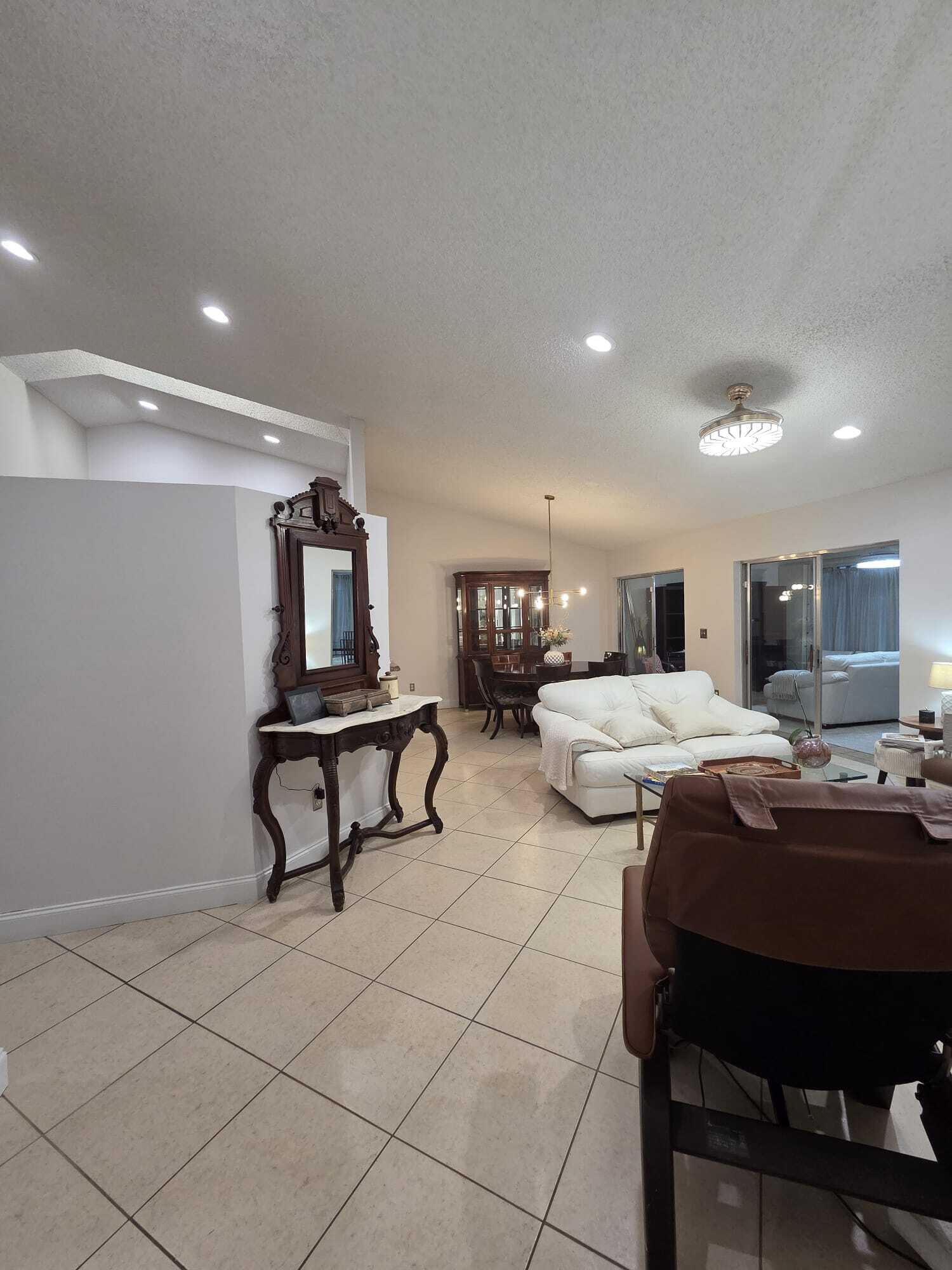 VILLAGE WALK - Residential