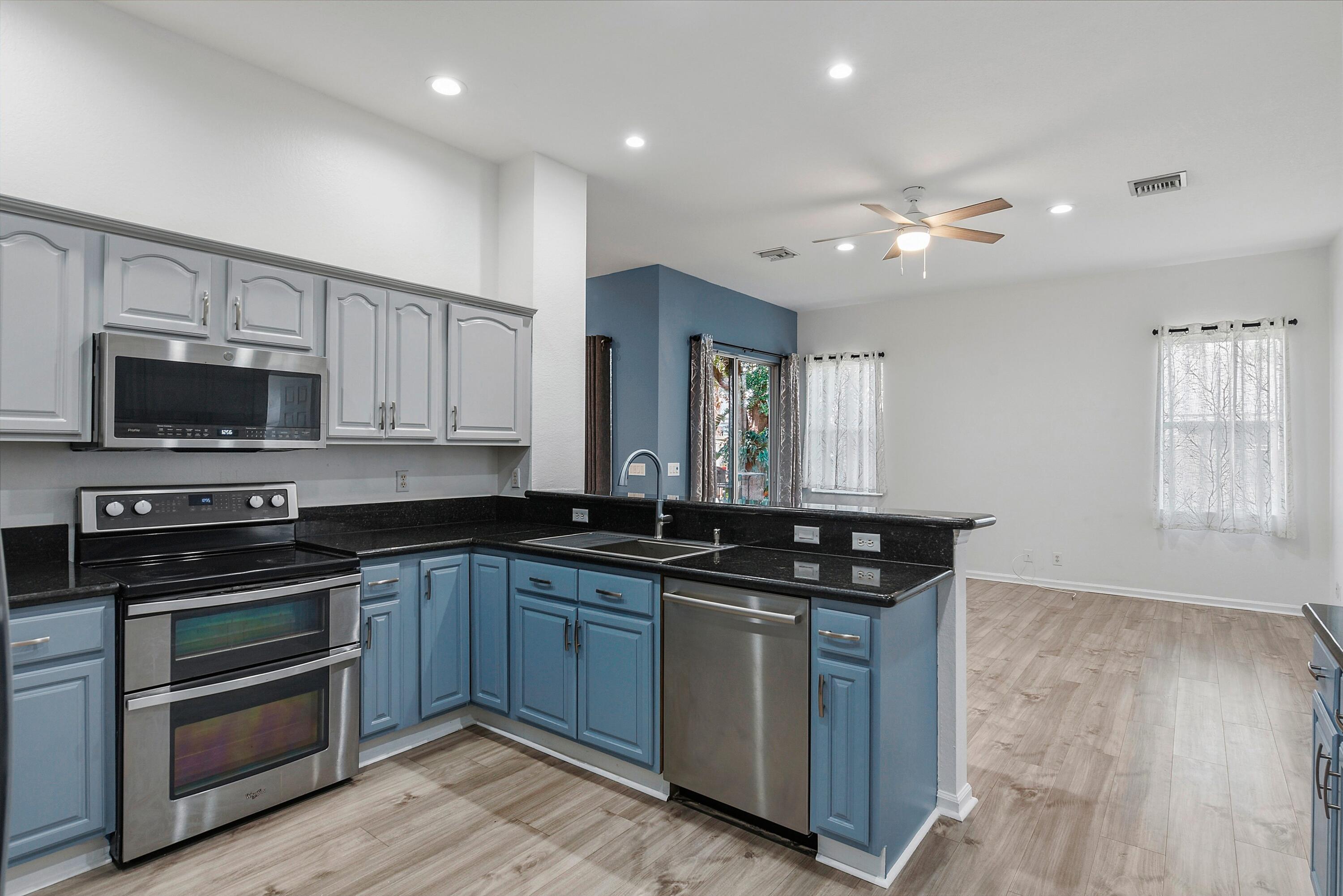 PORT ST LUCIE SECTION 9 - Residential