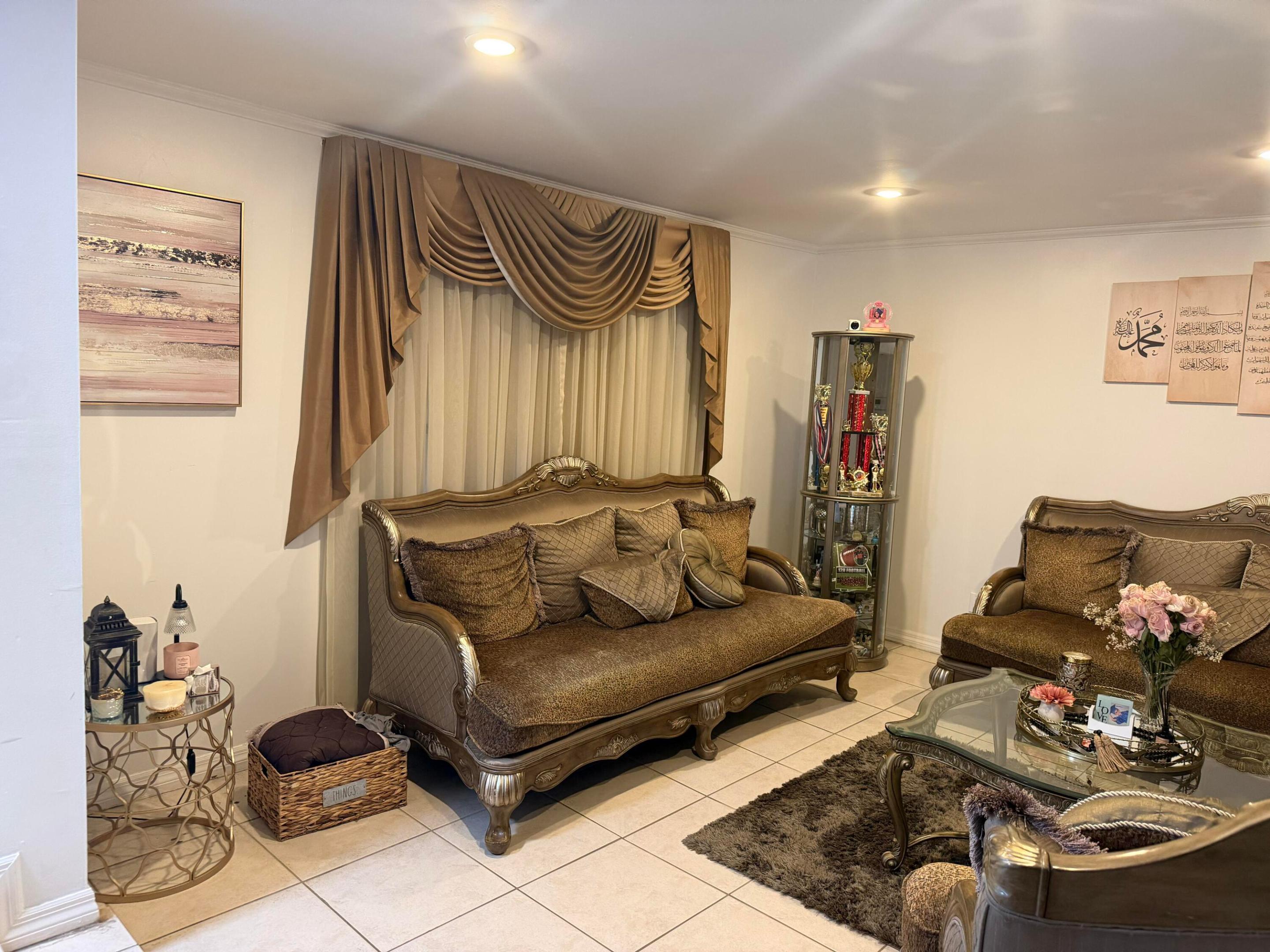 EVERGLADES SUGAR & LAND CO - Residential