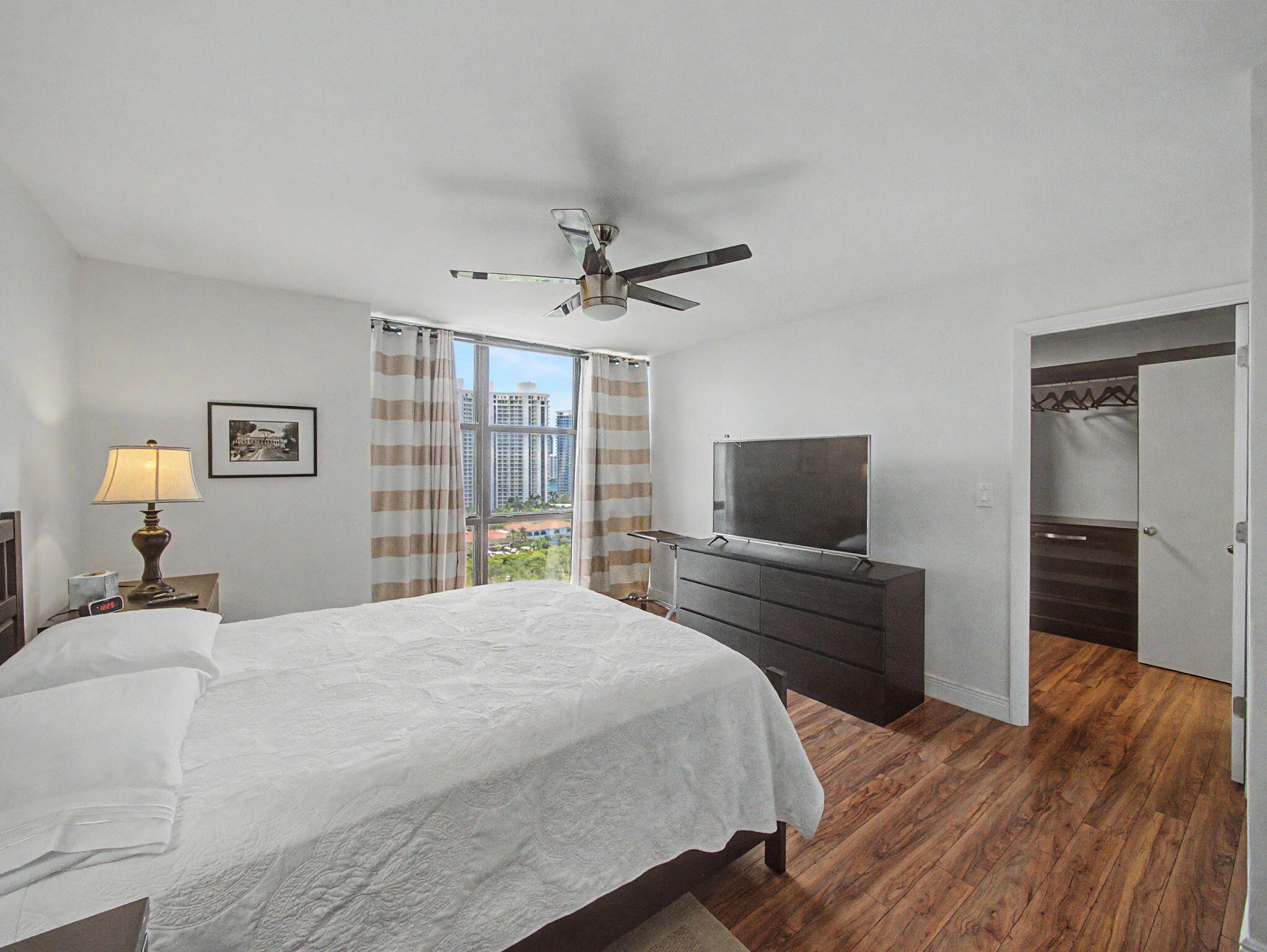 TOWER AT BISCAYNE COVE CONDO - Residential Lease
