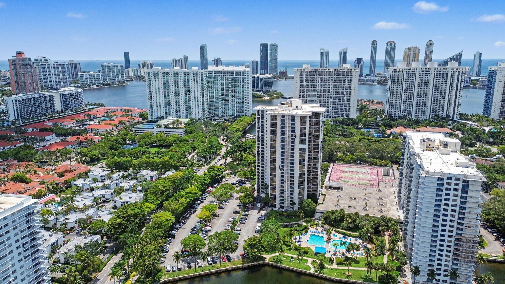 TOWER AT BISCAYNE COVE CONDO - Residential Lease
