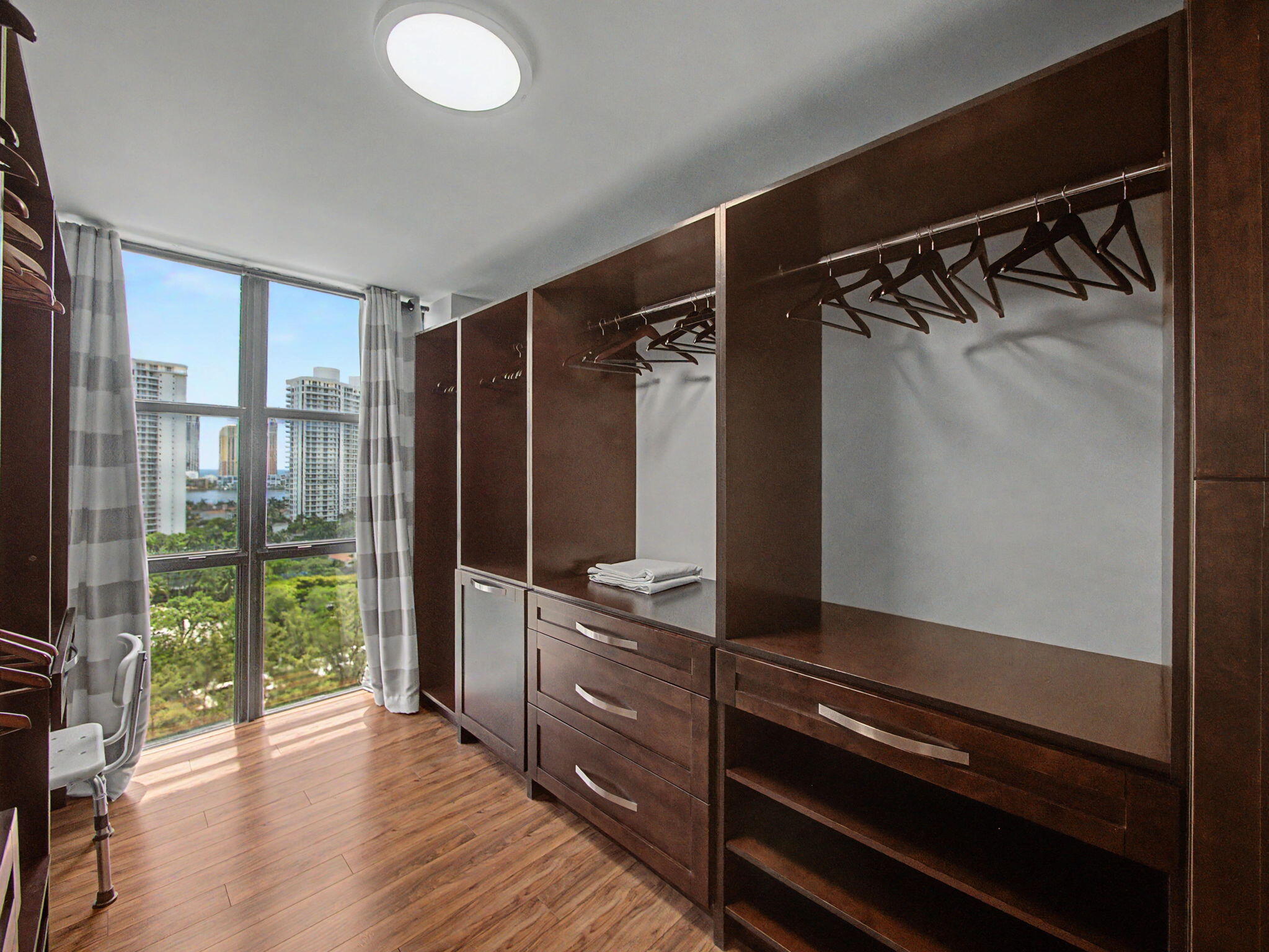 TOWER AT BISCAYNE COVE CONDO - Residential Lease
