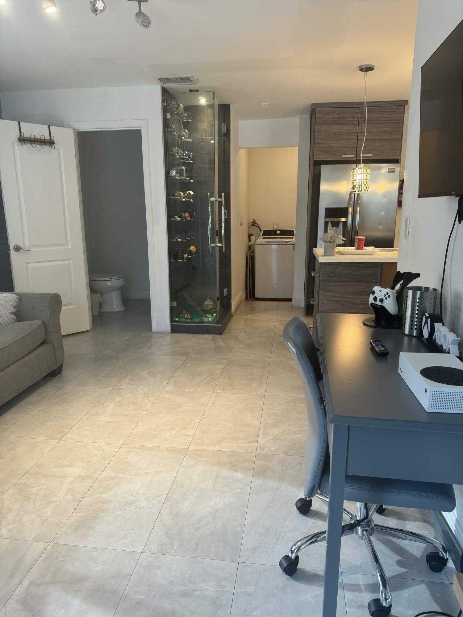 HOLLYWOOD HILLS AMEN PLAT - Residential