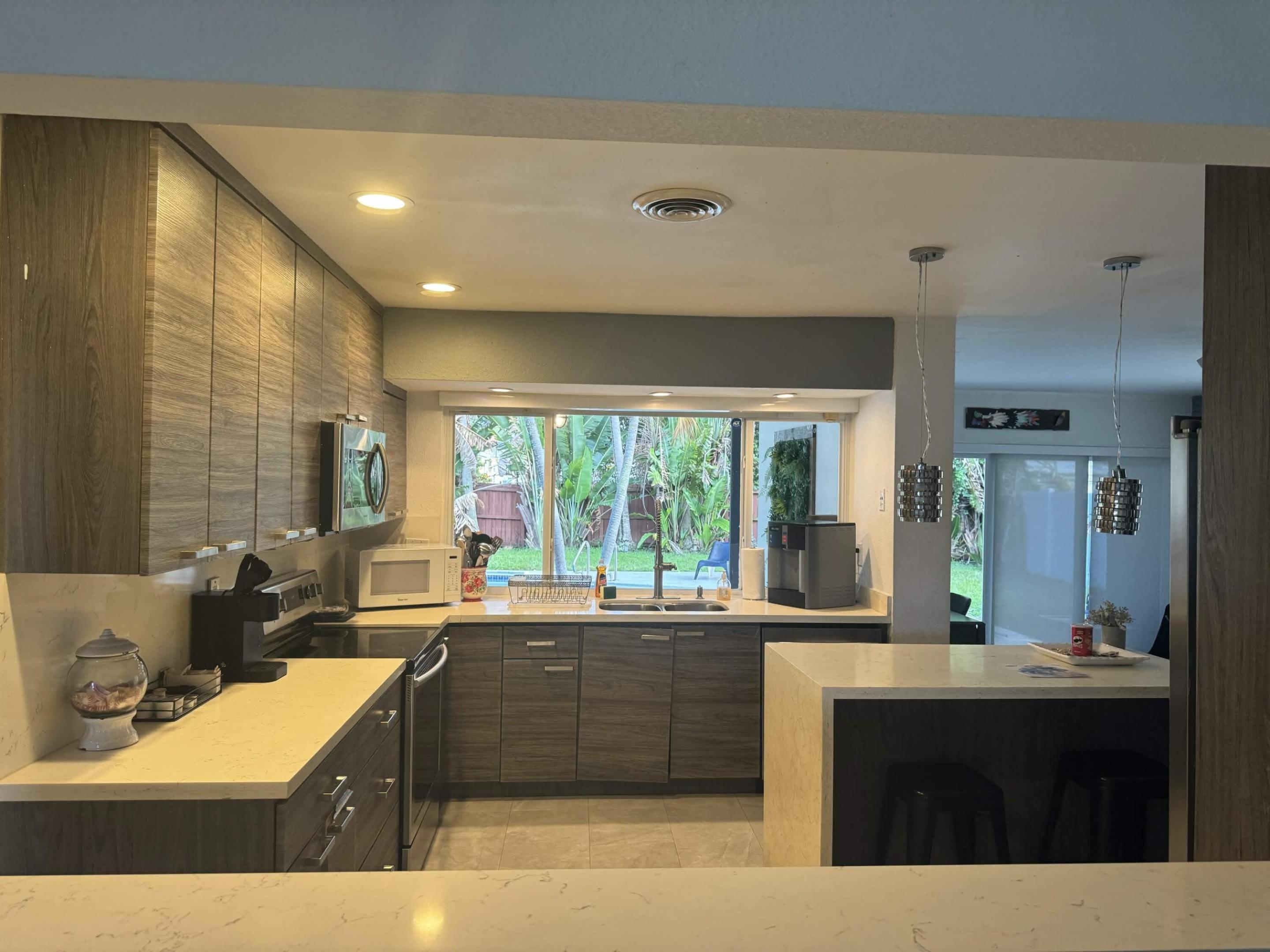 HOLLYWOOD HILLS AMEN PLAT - Residential