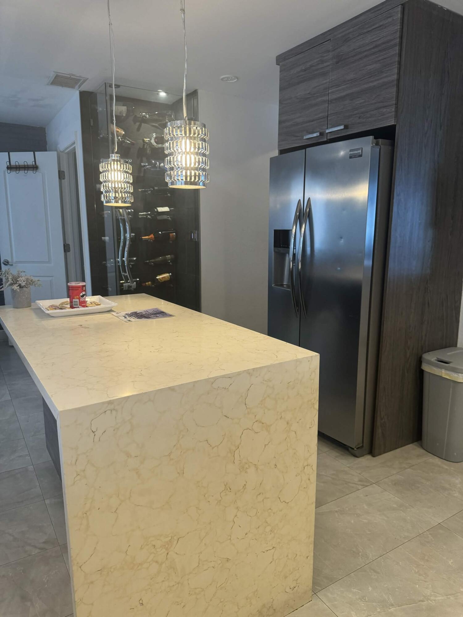 HOLLYWOOD HILLS AMEN PLAT - Residential