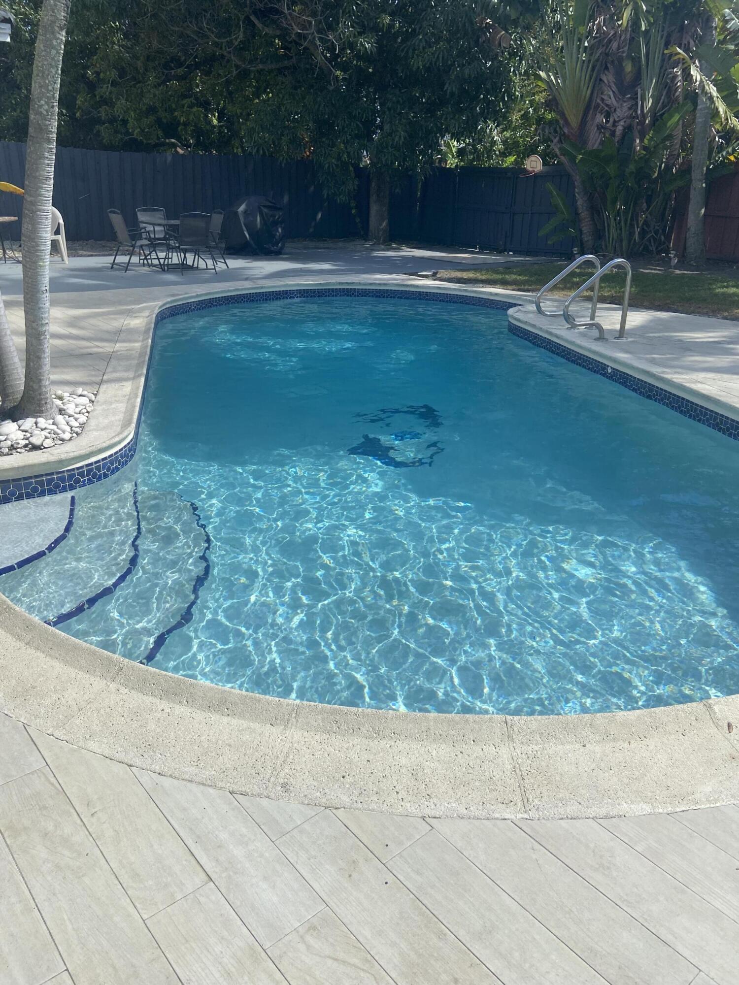 HOLLYWOOD HILLS AMEN PLAT - Residential