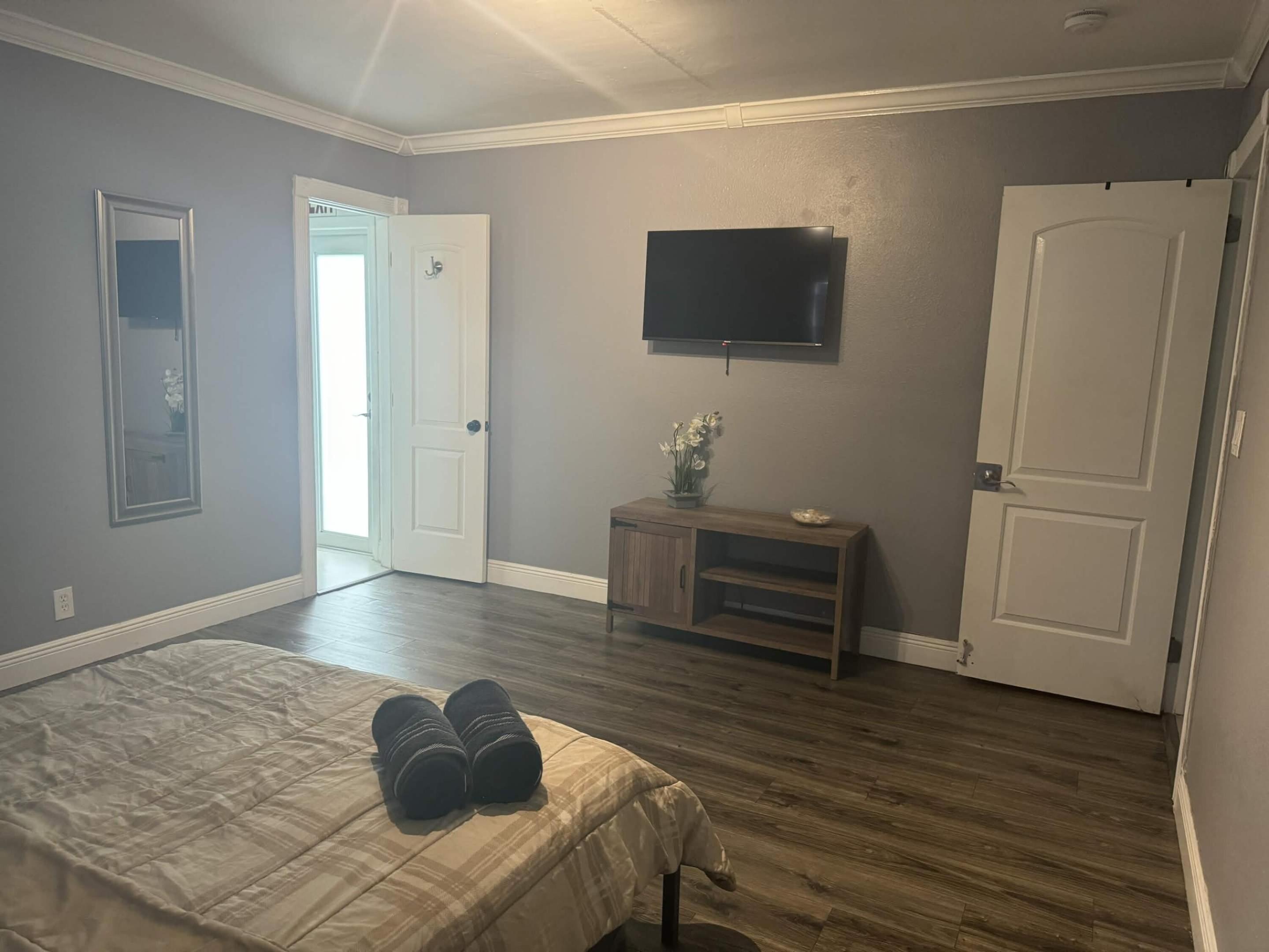 HOLLYWOOD HILLS AMEN PLAT - Residential