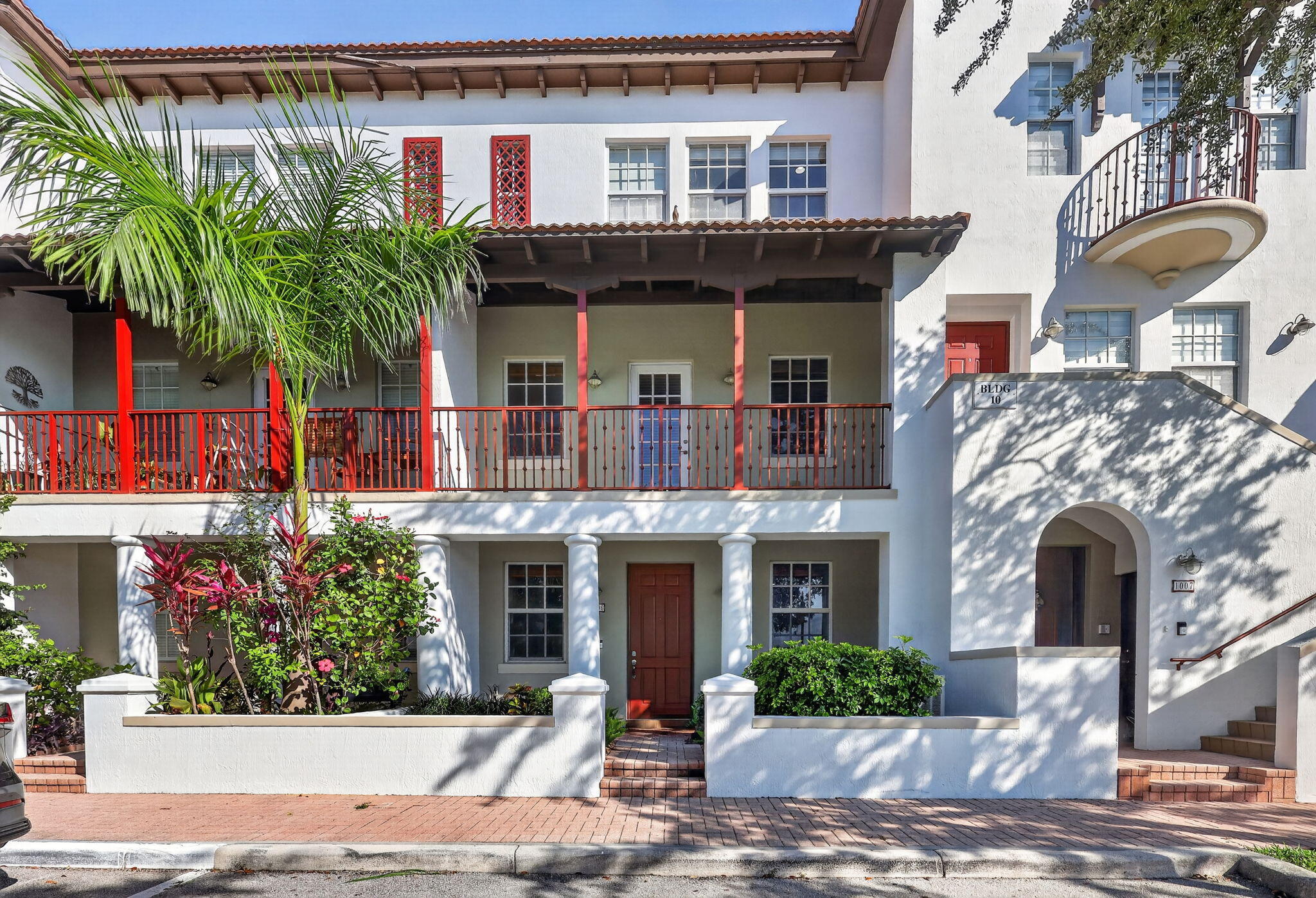 MONTCLAIR CONDO - Residential