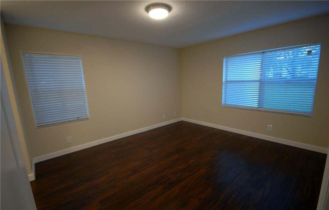 GOLFSIDE II CONDO - Residential