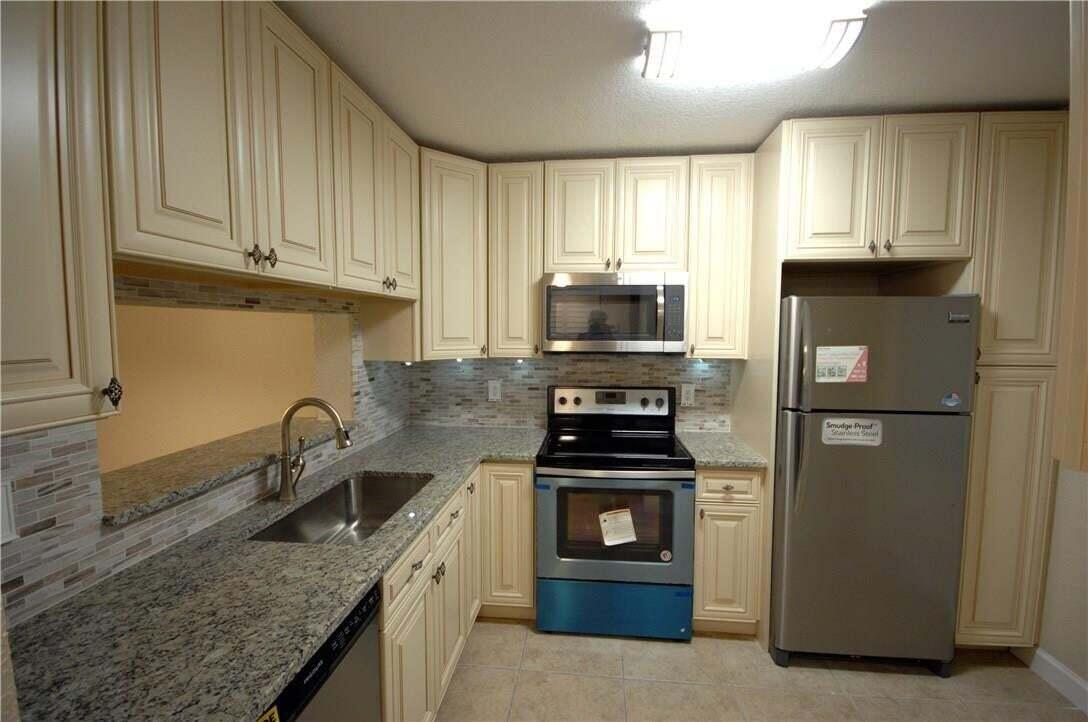 GOLFSIDE II CONDO - Residential