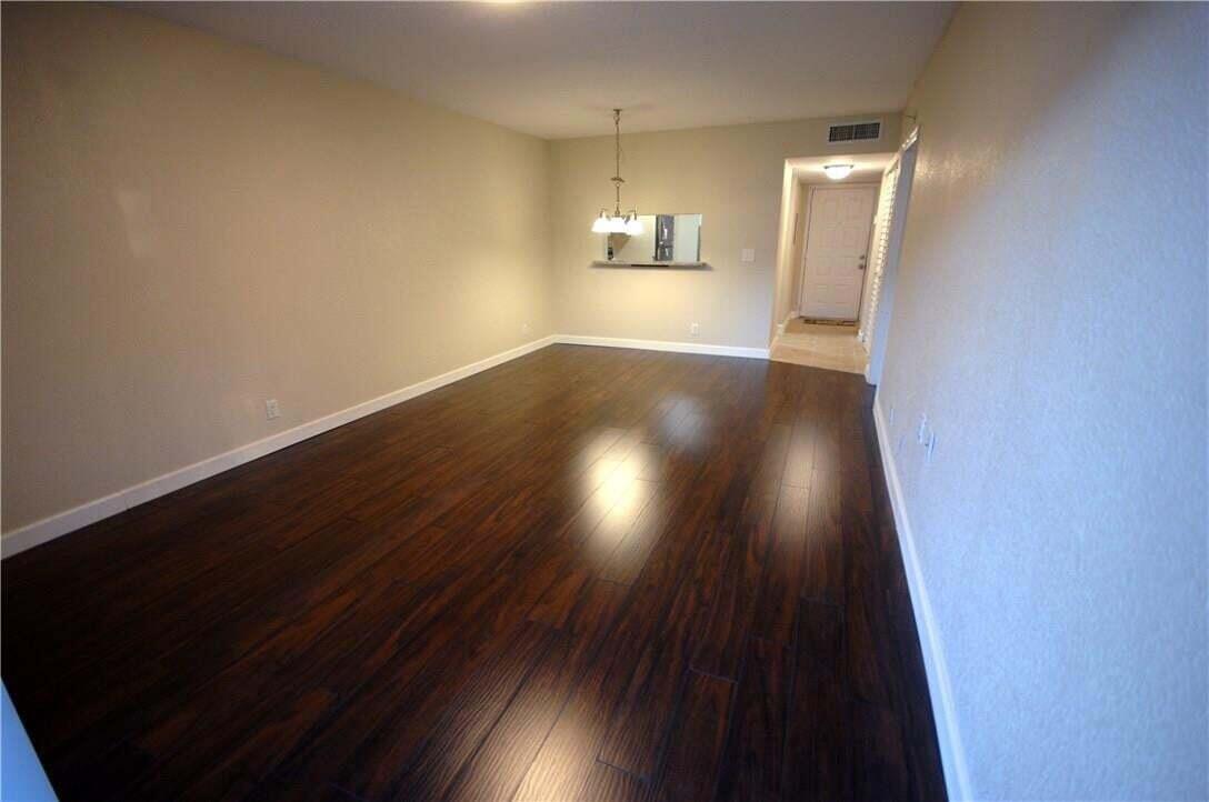 GOLFSIDE II CONDO - Residential