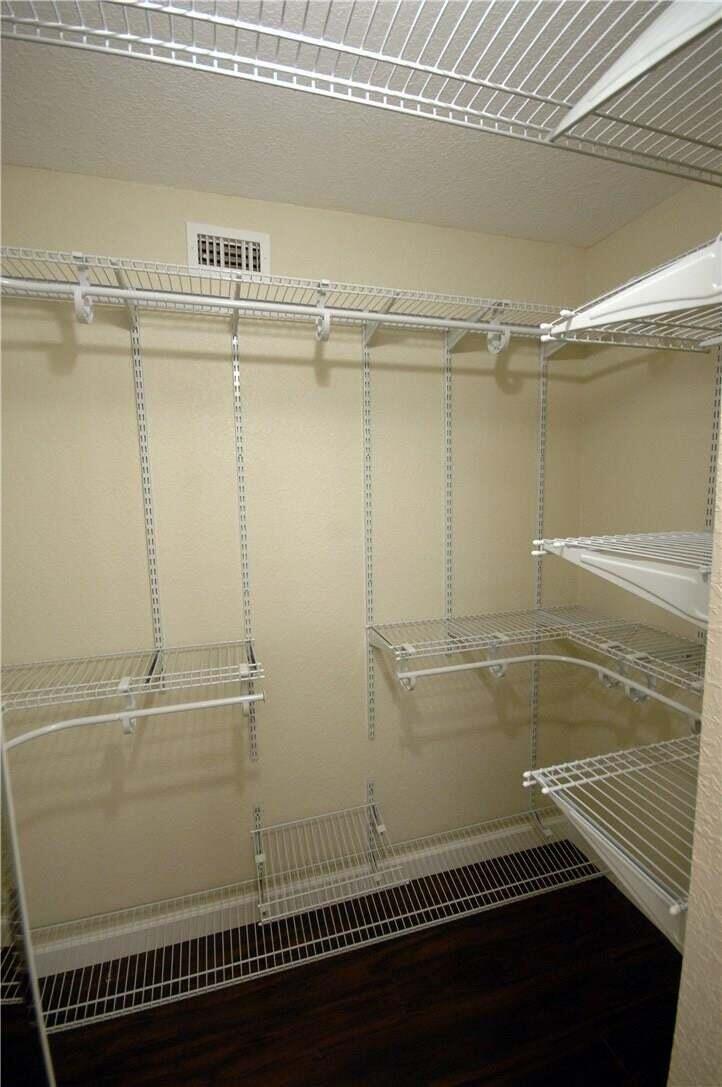 GOLFSIDE II CONDO - Residential
