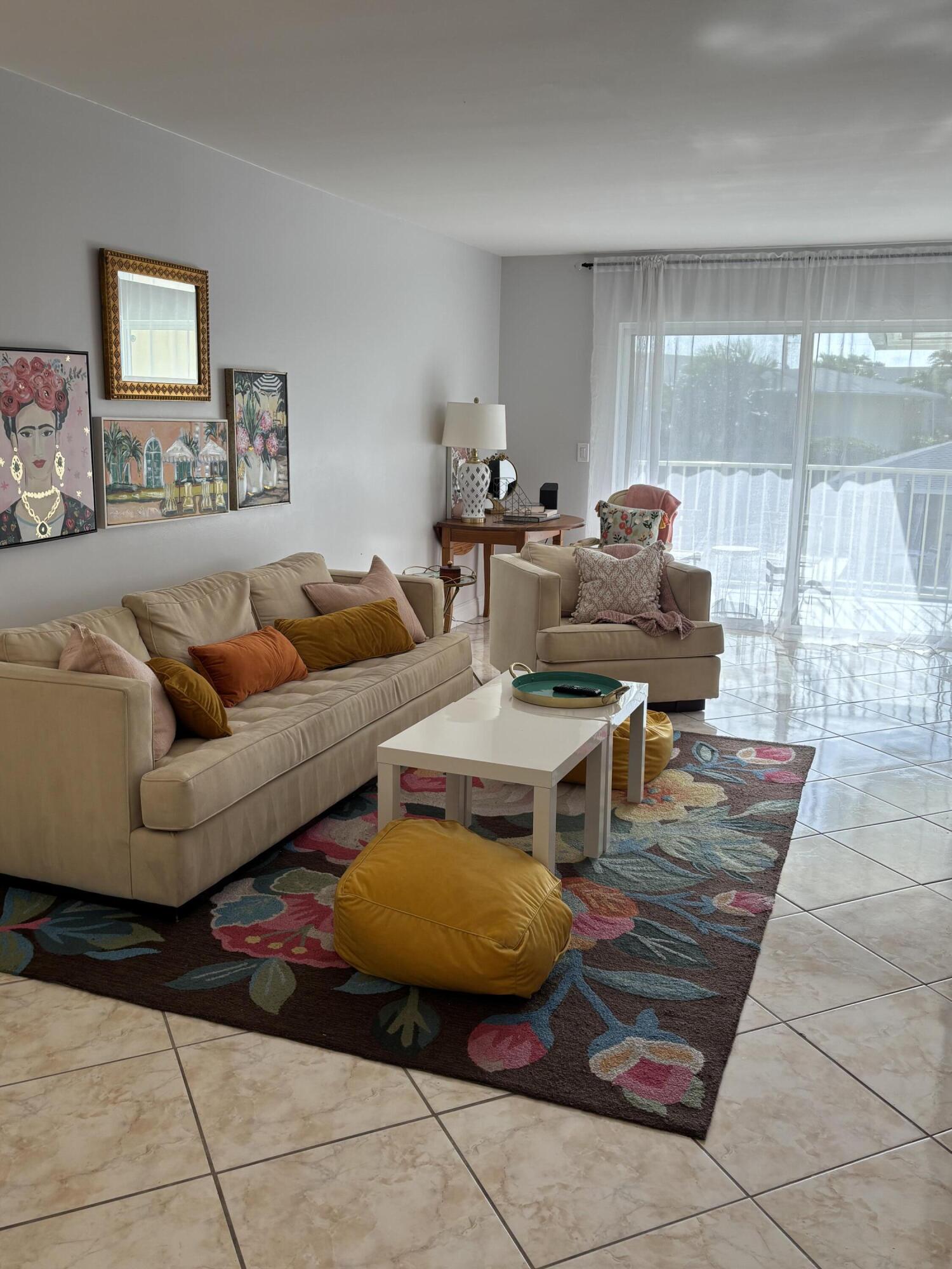 EARMAN VILLAS CONDO - Residential