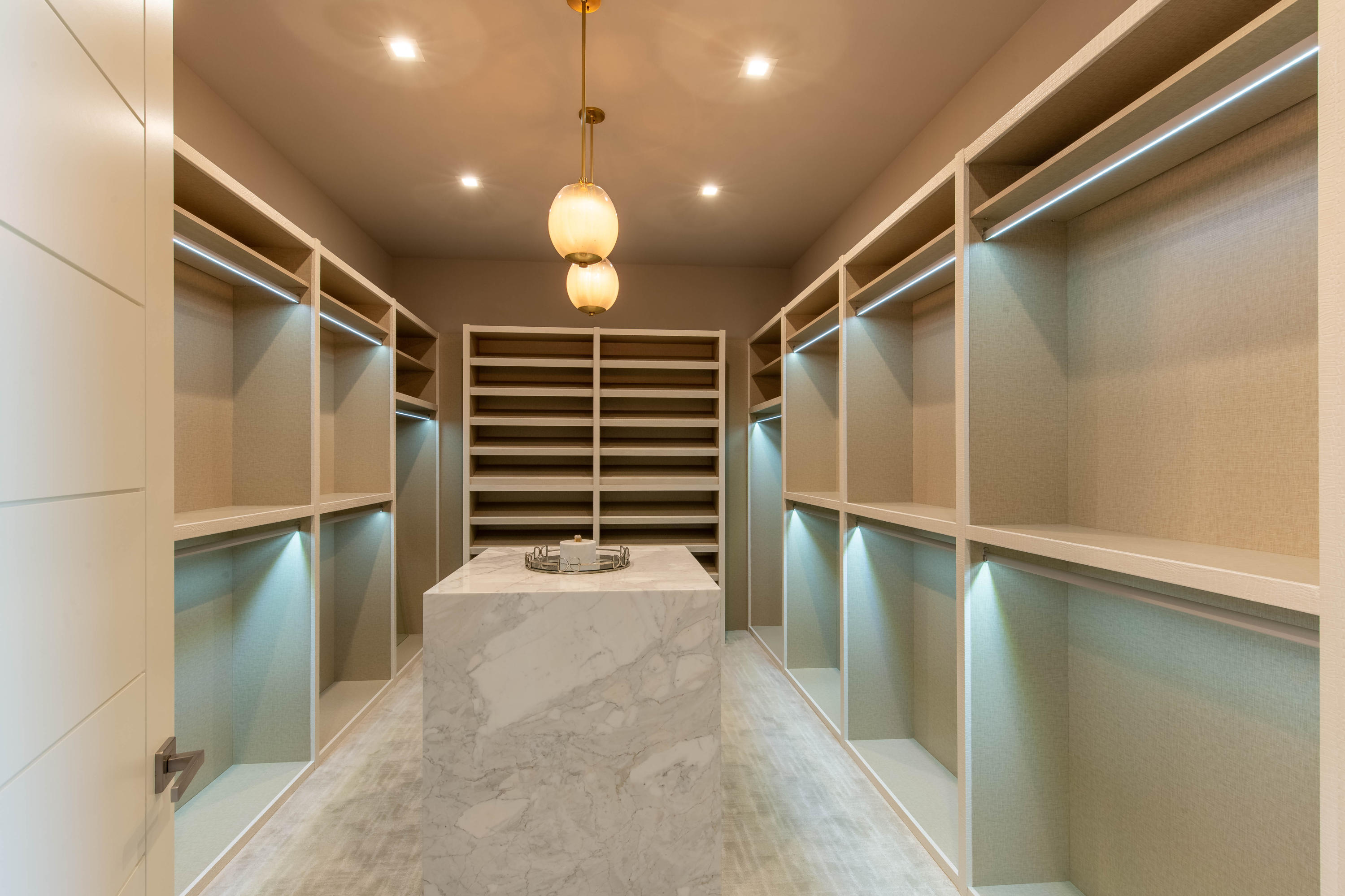 CYPRESS ISLAND OF PALM BEACH POLO & COUN - Residential
