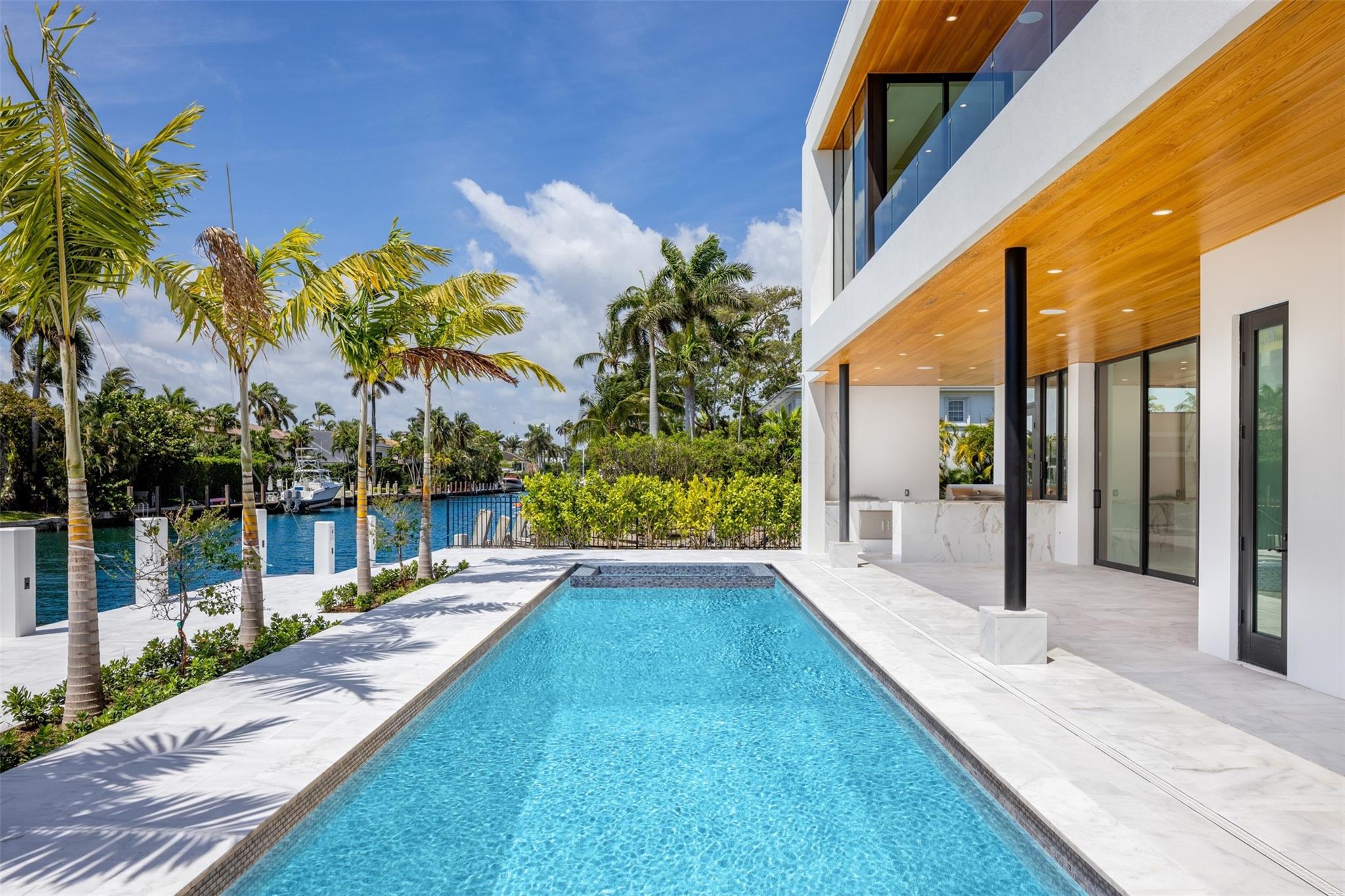 Seven Isles - Residential
