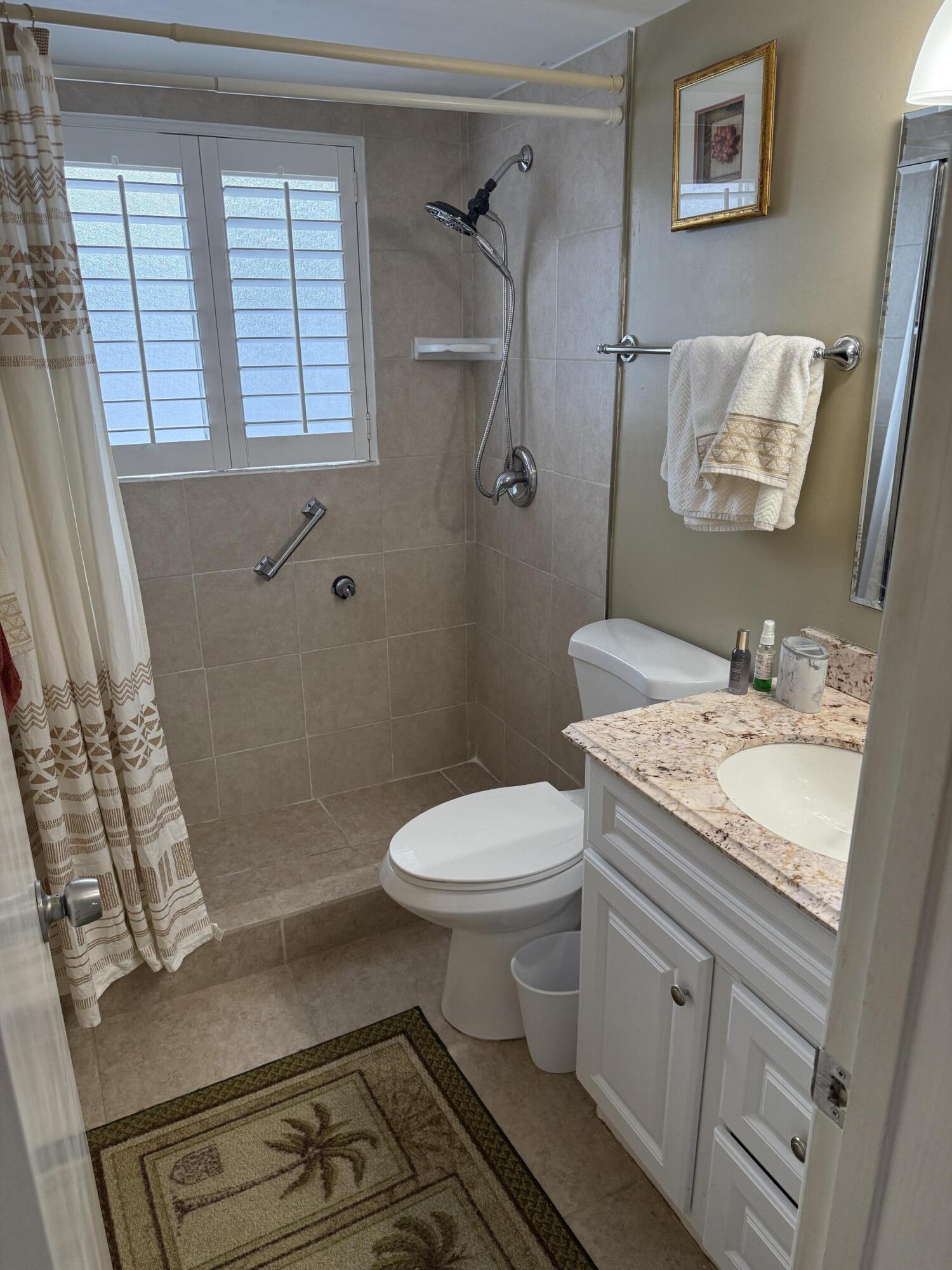 MURRY HILLS APT BLDG CONDO - Residential