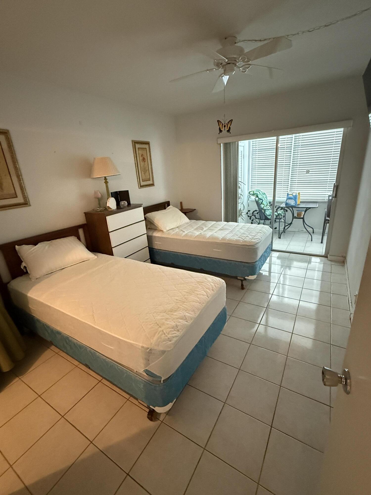 MURRY HILLS APT BLDG CONDO - Residential