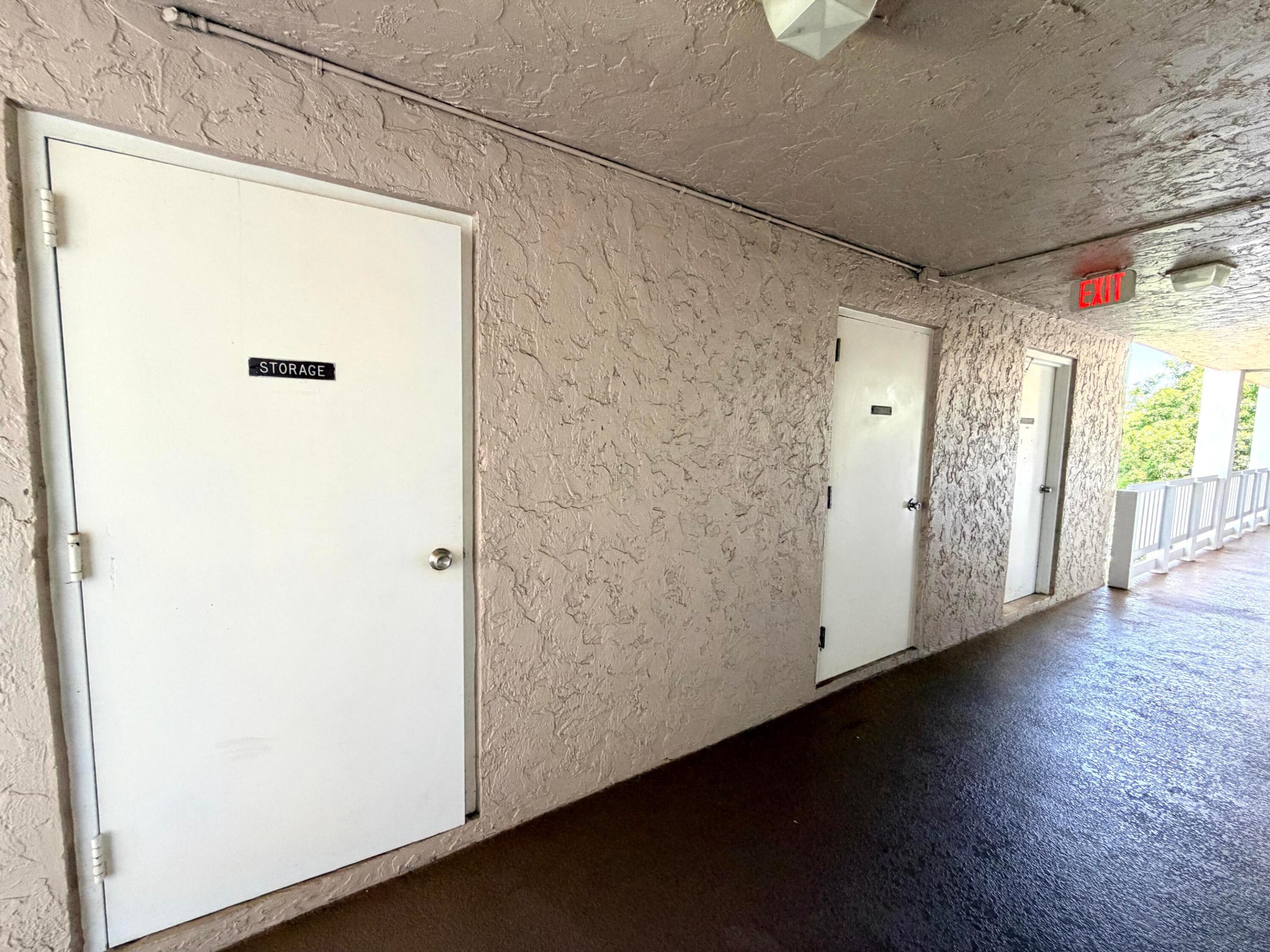 SHERWOOD SQUARE CONDOMINIUM - Residential