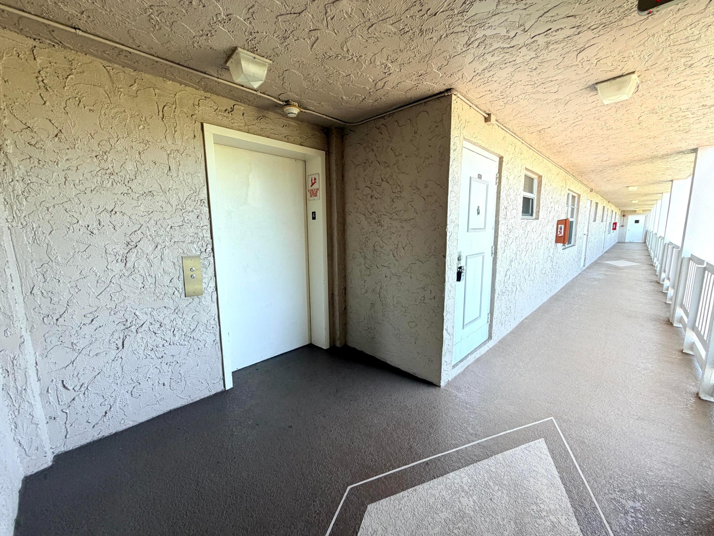 SHERWOOD SQUARE CONDOMINIUM - Residential