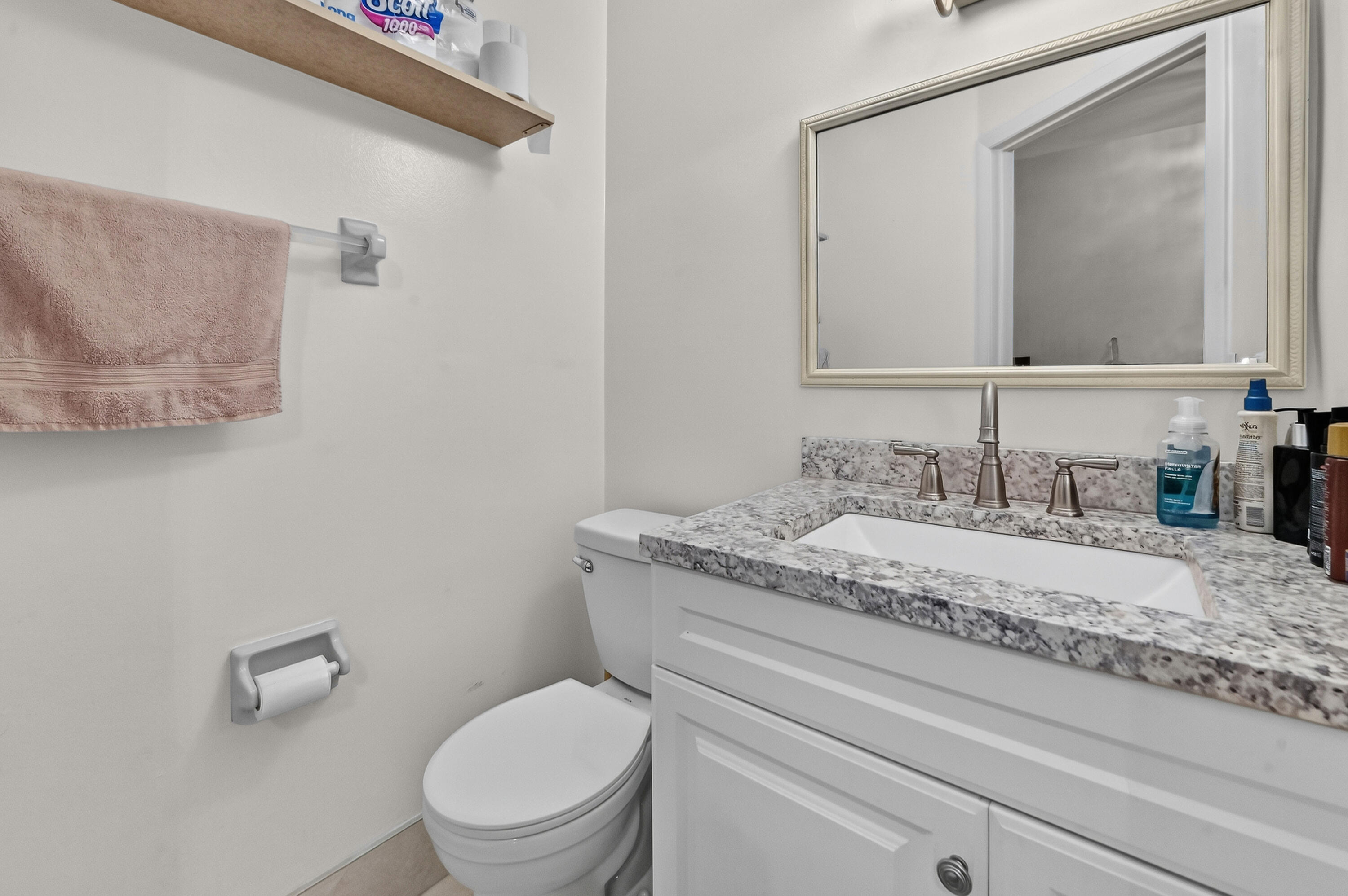 BAYWOOD VILLAGE III-A CONDO - Residential