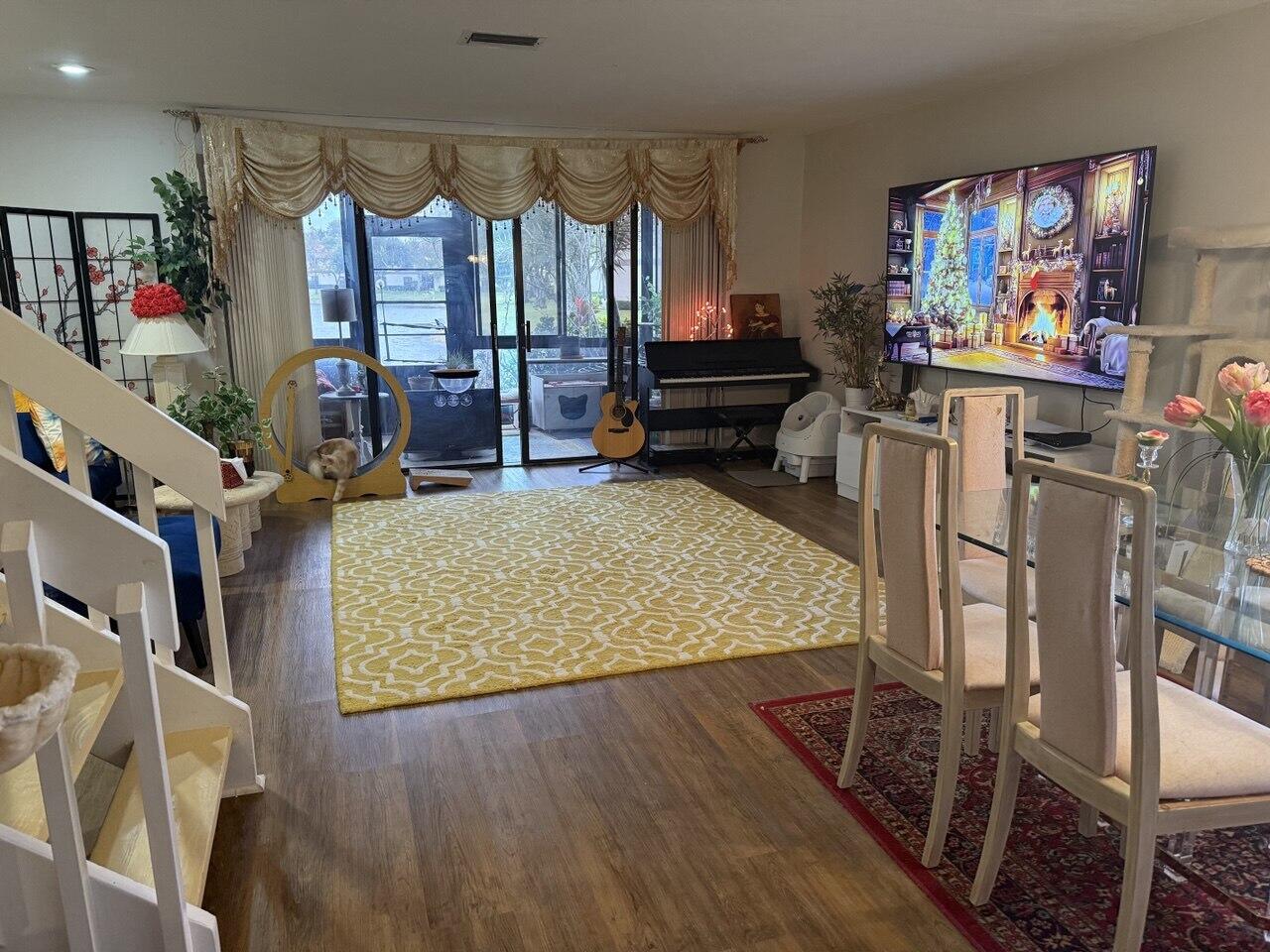 BAYWOOD VILLAGE III-A CONDO - Residential