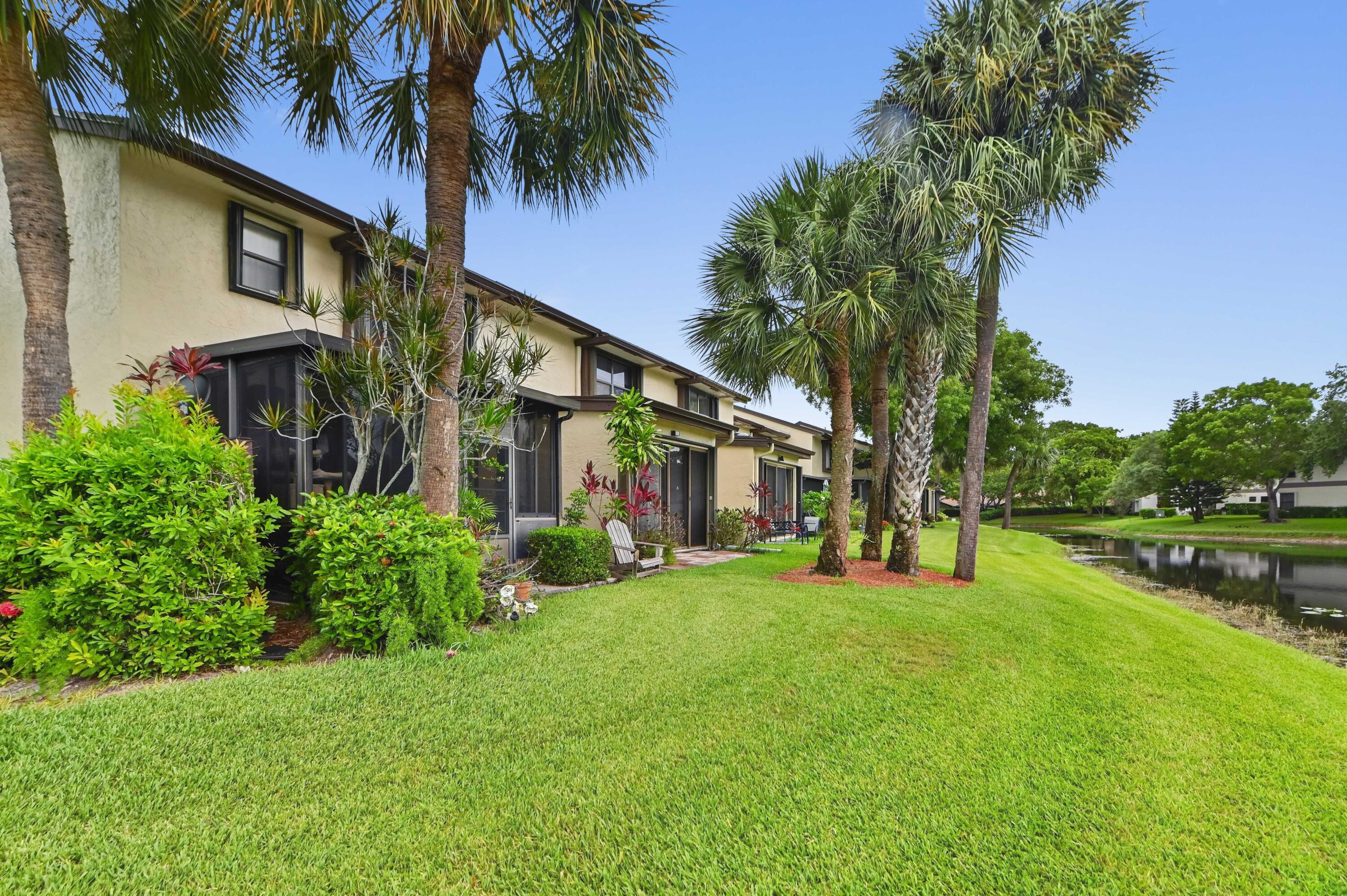 BAYWOOD VILLAGE III-A CONDO - Residential