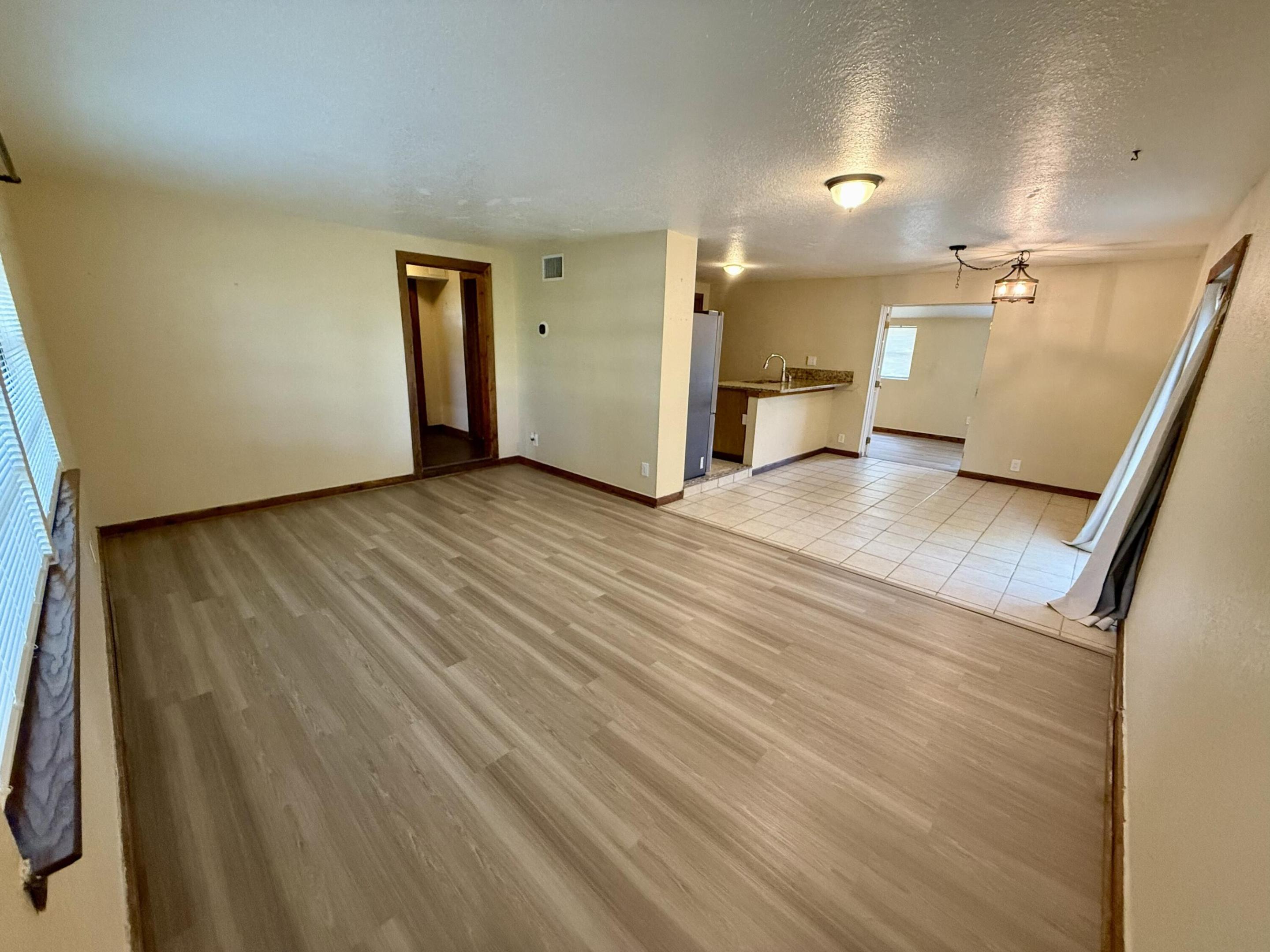 Acreage & Unrec - Residential Lease
