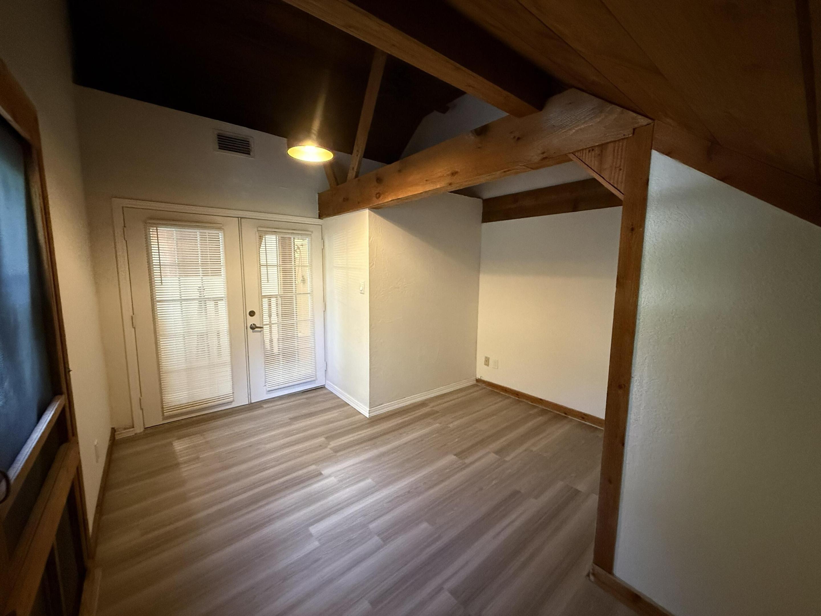 Acreage & Unrec - Residential Lease
