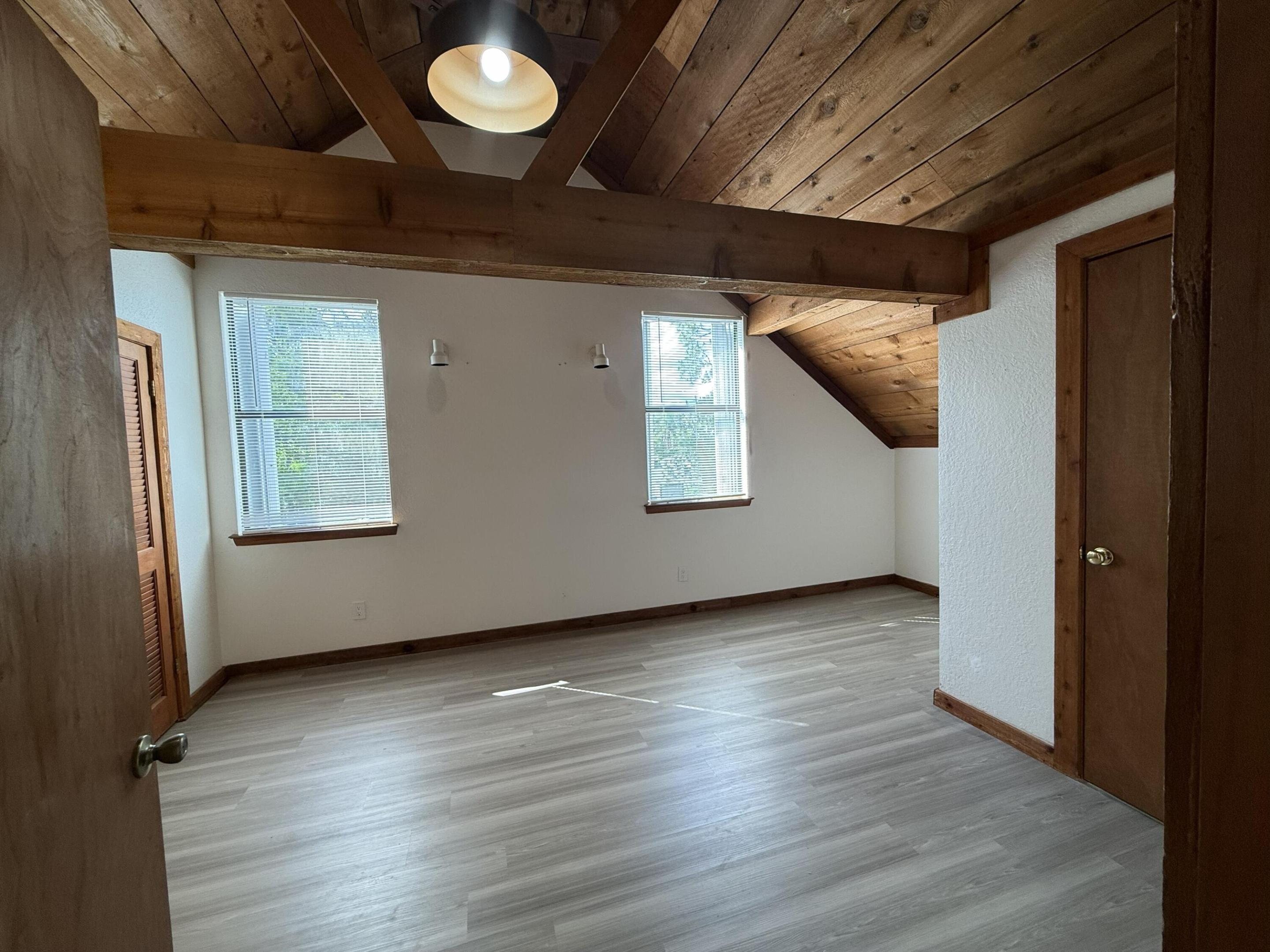 Acreage & Unrec - Residential Lease