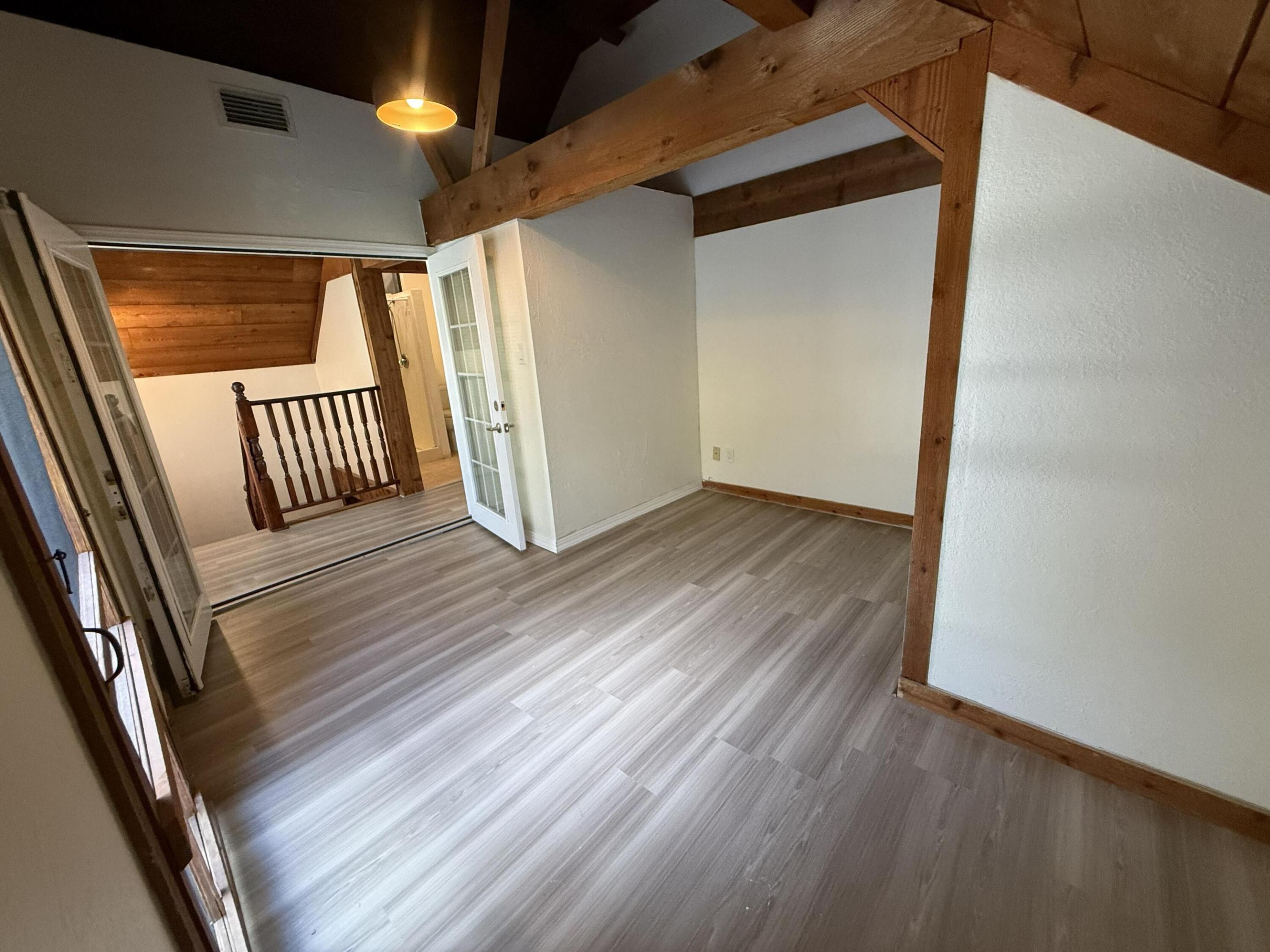 Acreage & Unrec - Residential Lease