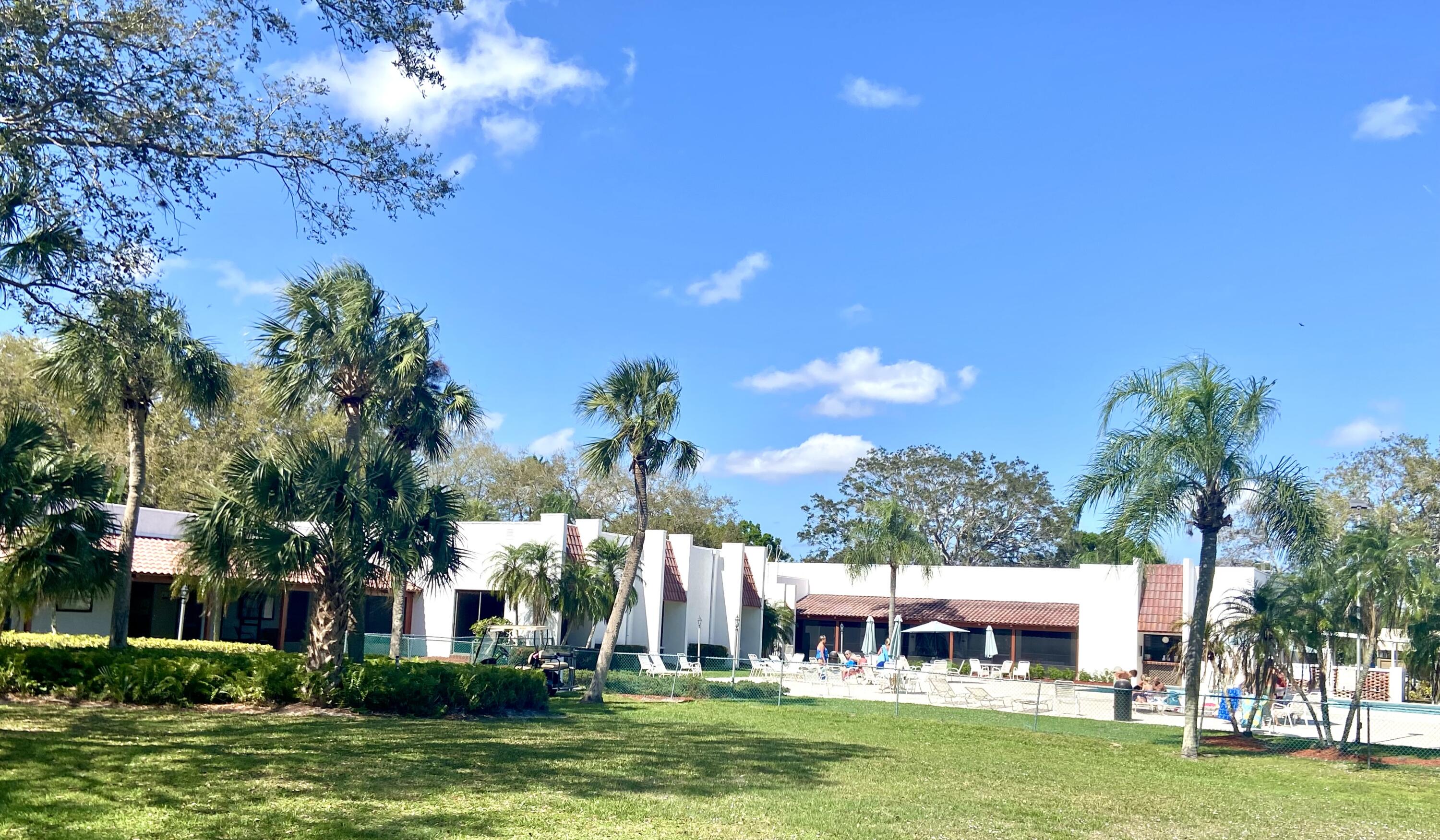 Spanish Lakes Riverfront - Residential