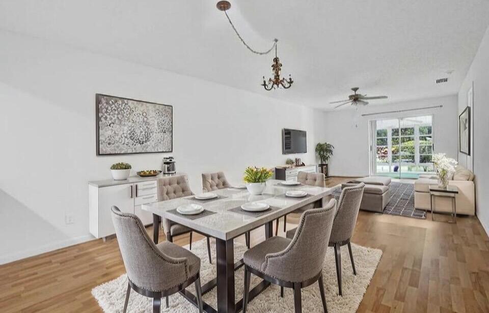 THE GROVE CONDOMINIUM SECTION 1 - Residential Lease