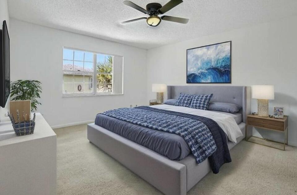 THE GROVE CONDOMINIUM SECTION 1 - Residential Lease