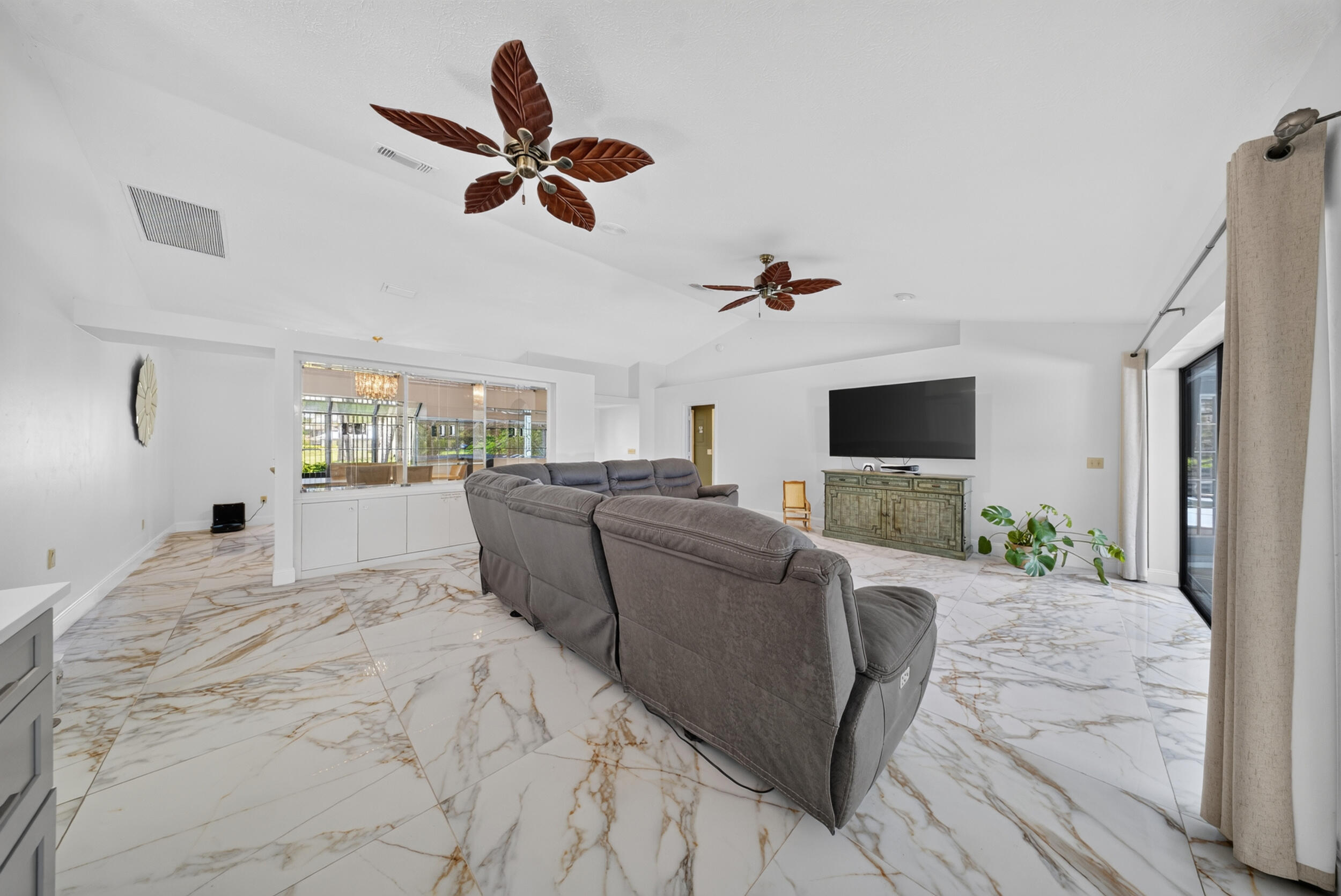 SOUTH PORT ST LUCIE UNIT 8 - Residential