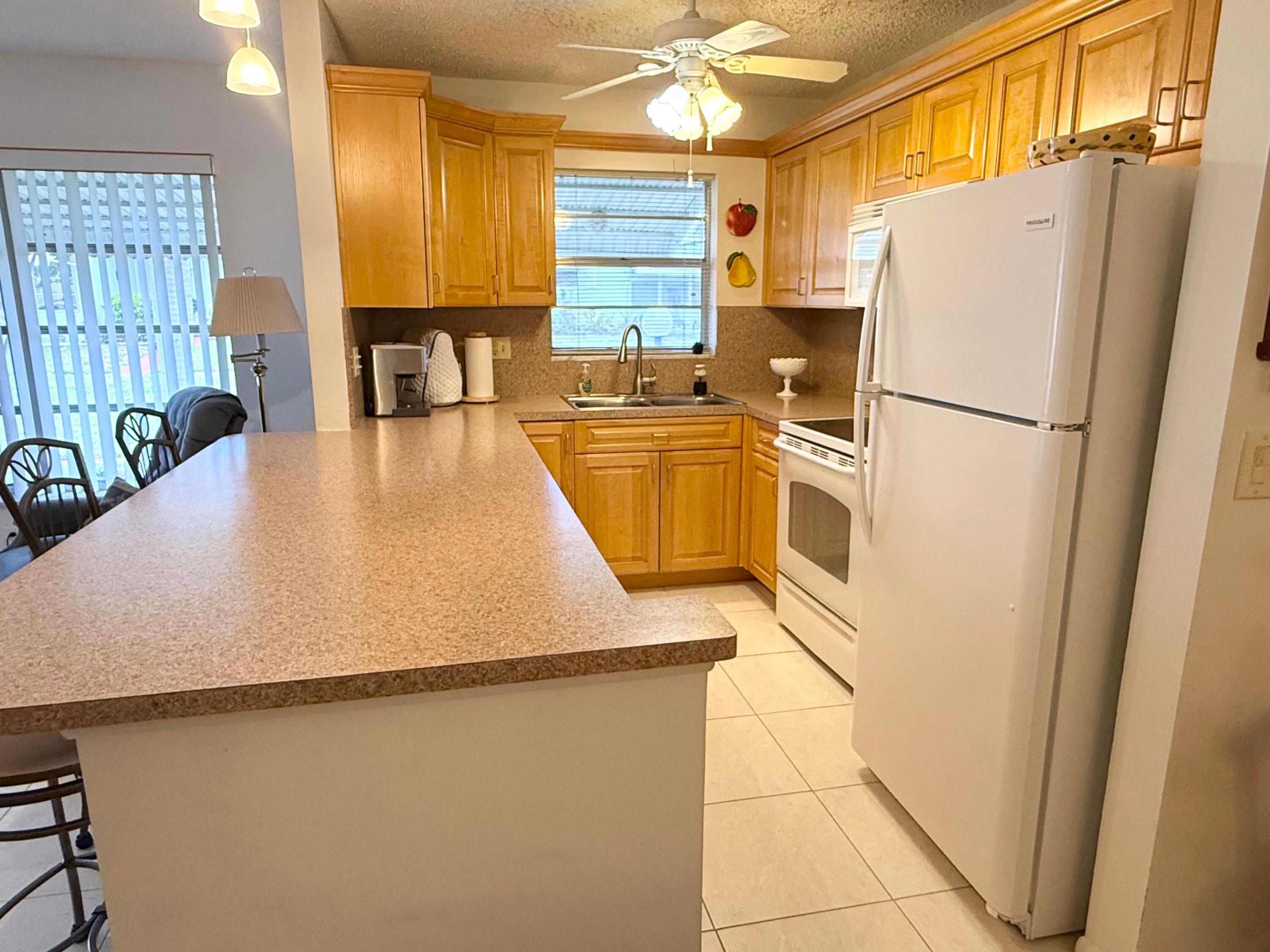 PINE POINT VILLAS CONDO - Residential