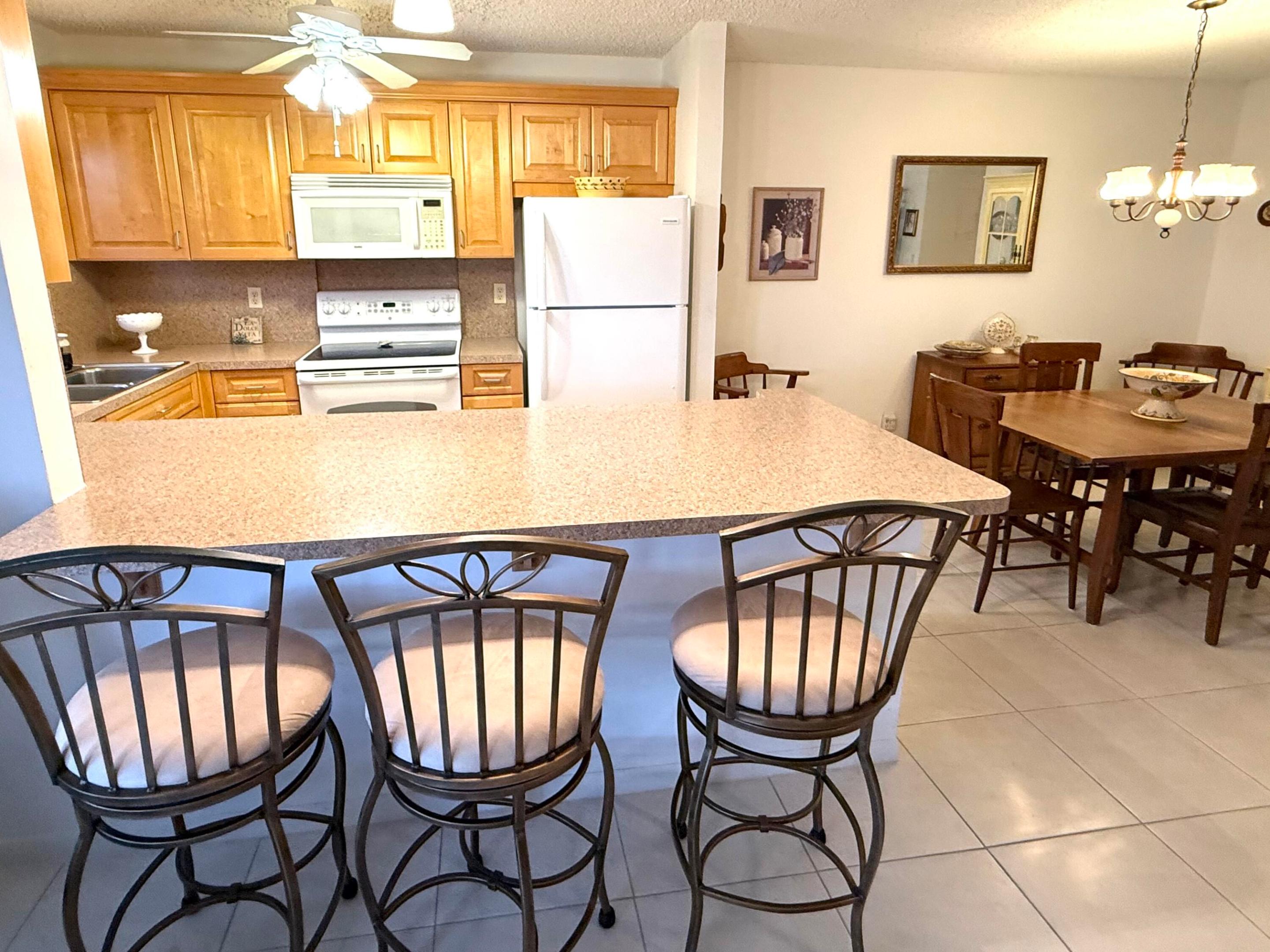 PINE POINT VILLAS CONDO - Residential