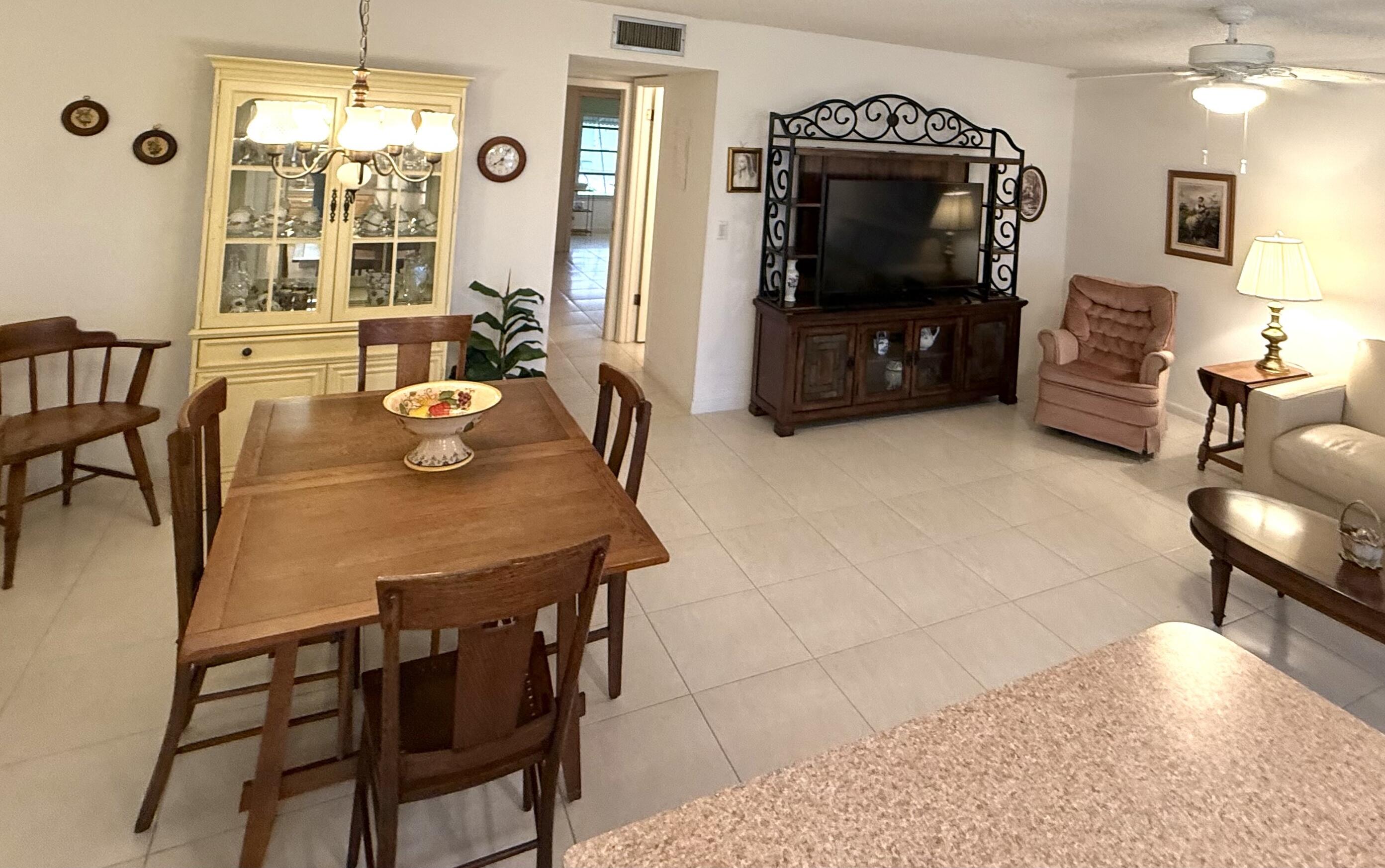 PINE POINT VILLAS CONDO - Residential