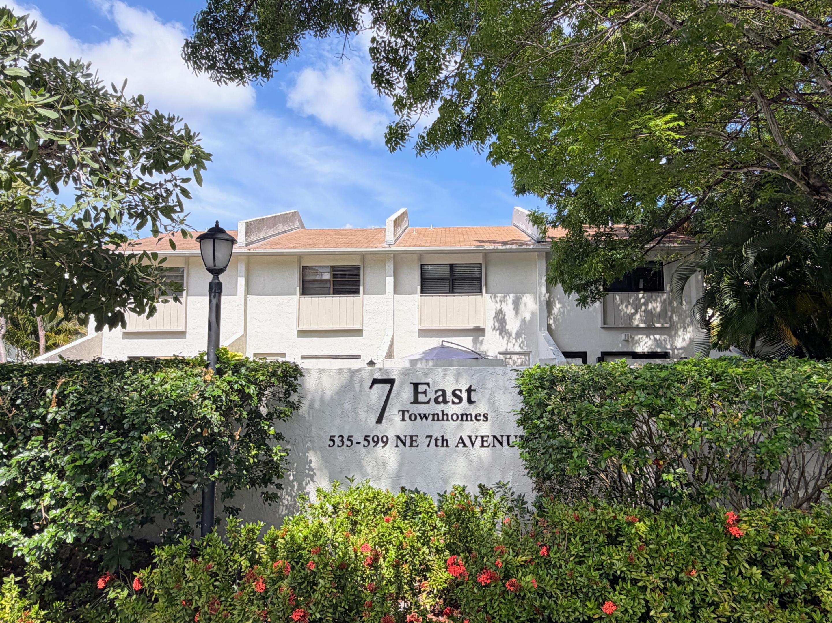 7 EAST CONDO - Residential