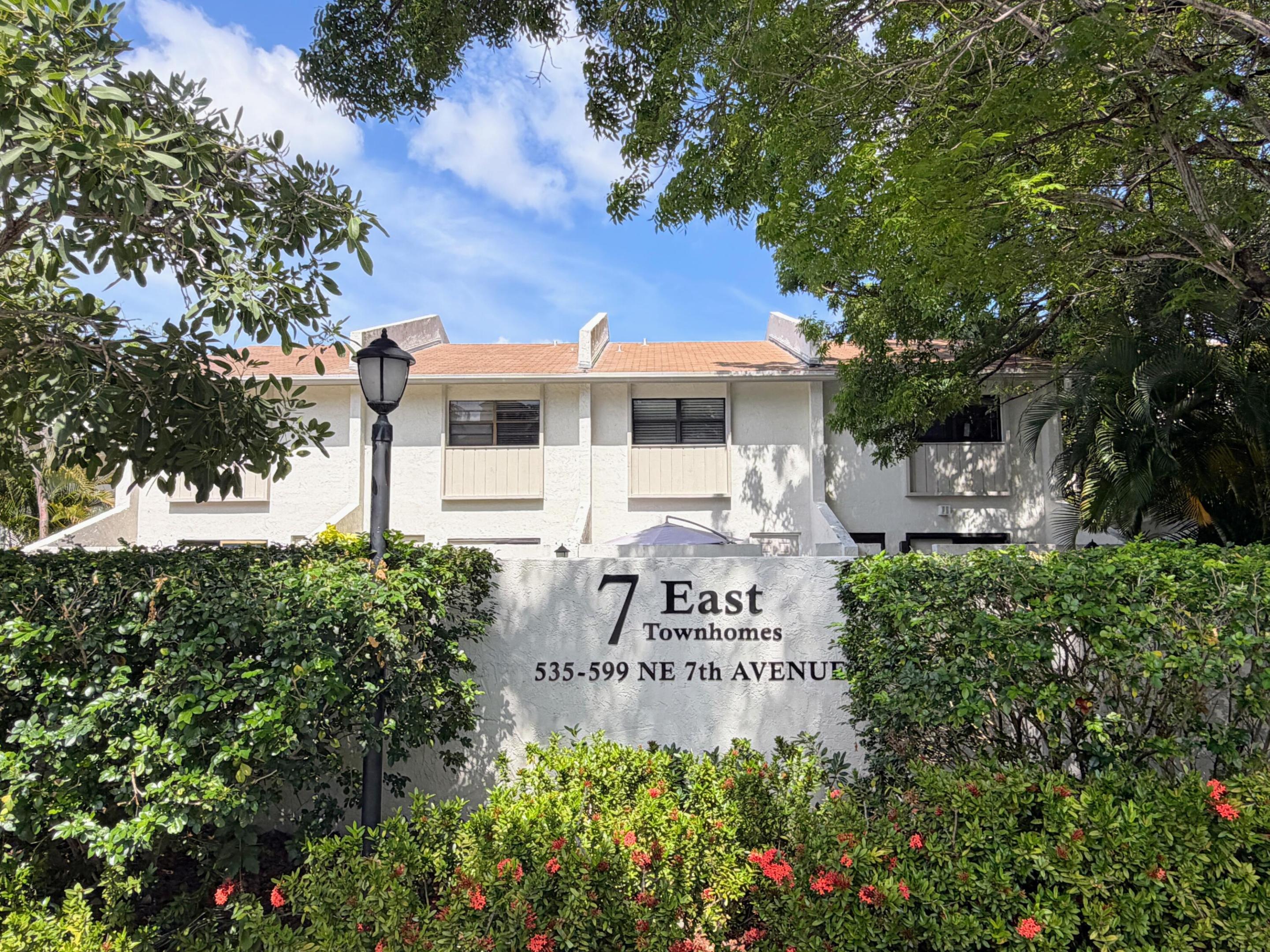 7 EAST CONDO - Residential