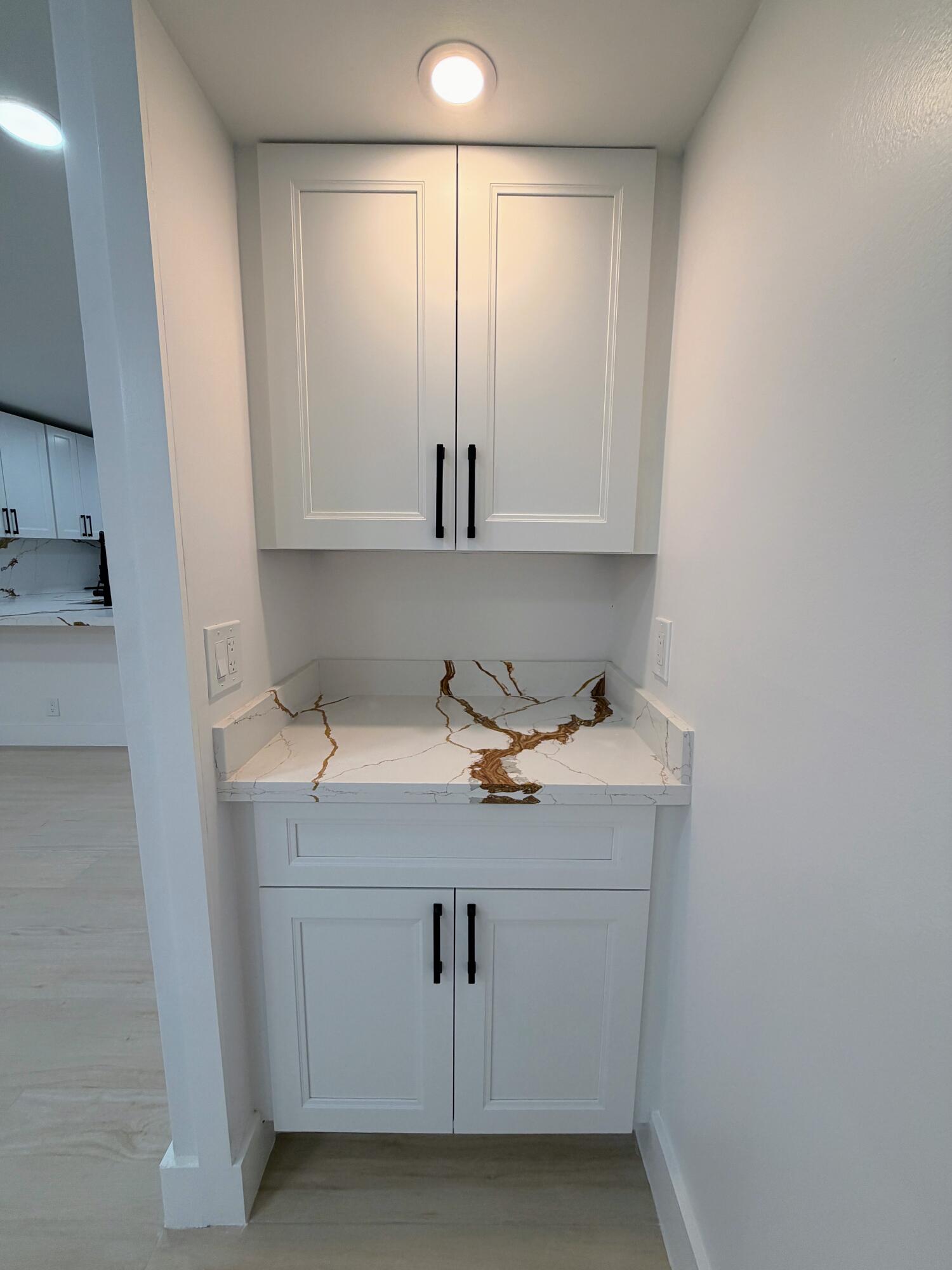 7 EAST CONDO - Residential