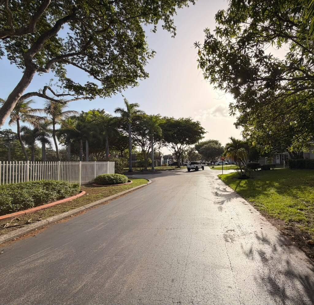 LAKES BY THE BAY SEC 6 - Residential