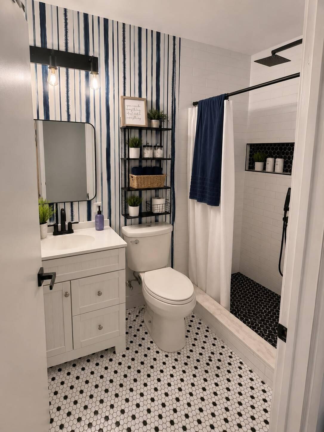 LAKES BY THE BAY SEC 6 - Residential